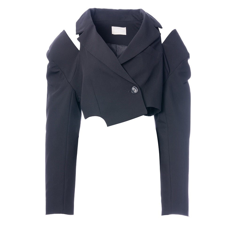 Off beat FIT SHORT BLAZER LONG SLEEVE PLAIN جاكيت متناسق قصير كم طويل سادة