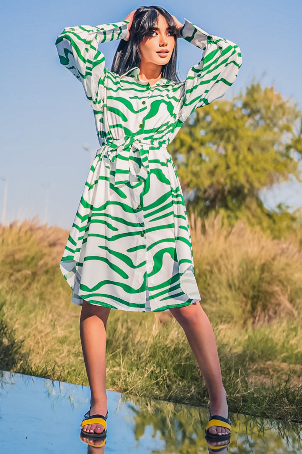 DRESS FLOW MID LONG SLEEVE PRINTED00 - فستان متناسق متوسط الطول اكمام طويله نمط مطبوع