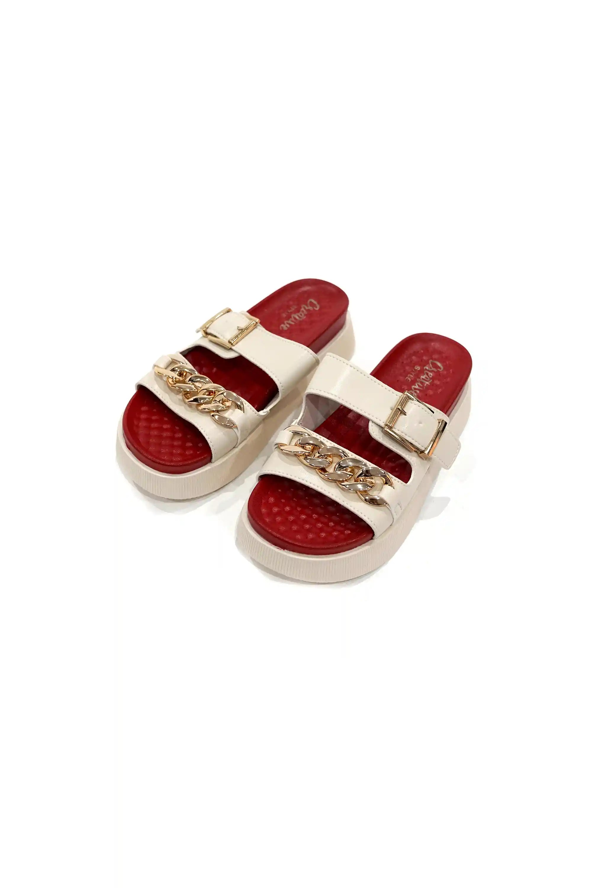 Two color slippersشبشب بلونين / أخضر
