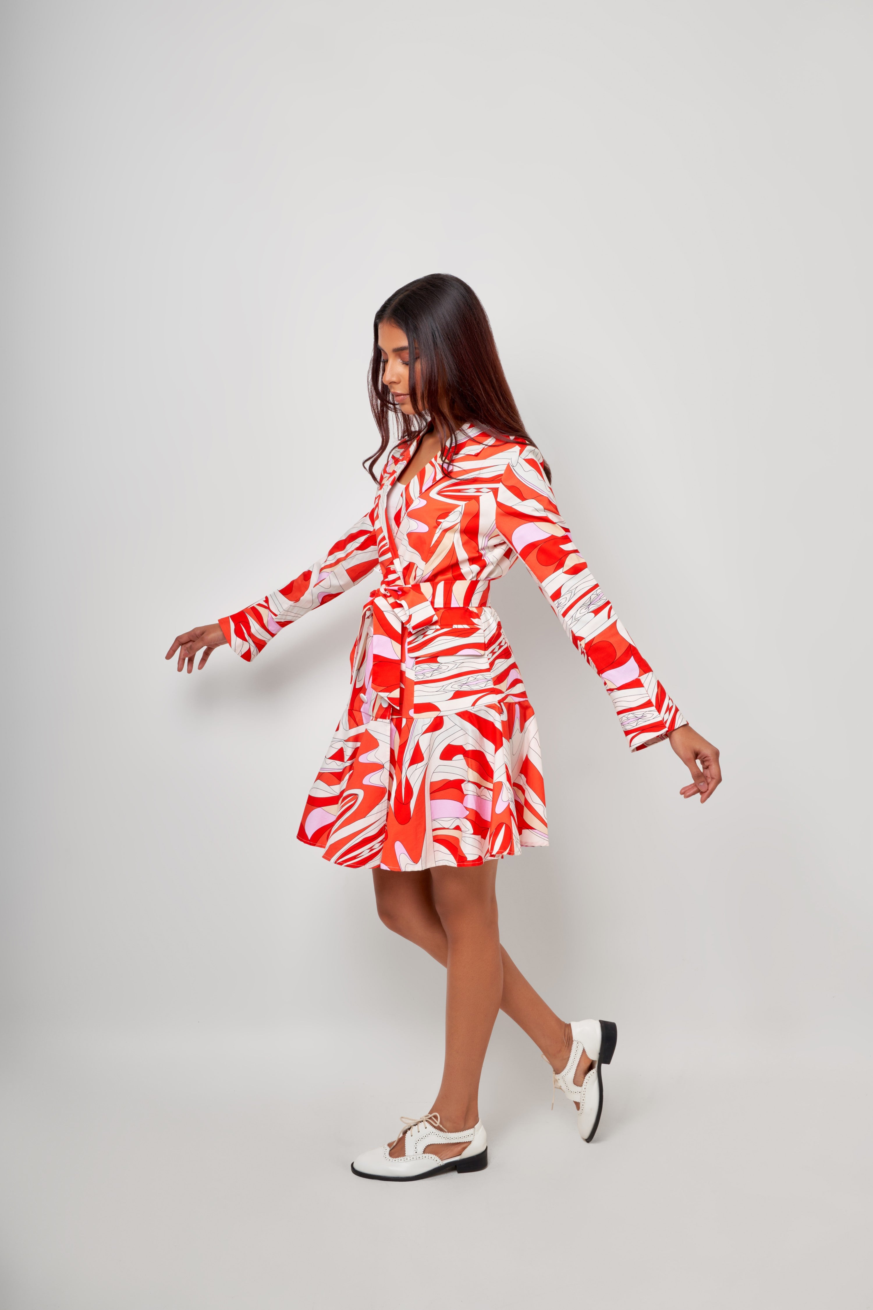 keep it colorful "shirt flow mid long sleeve printed "قميص منسدل مع القوام متوسط طويل الأكمام مطبوع	"