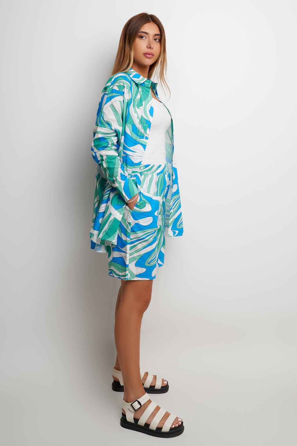 bold prints - طقم شاطئ فضفاض ع