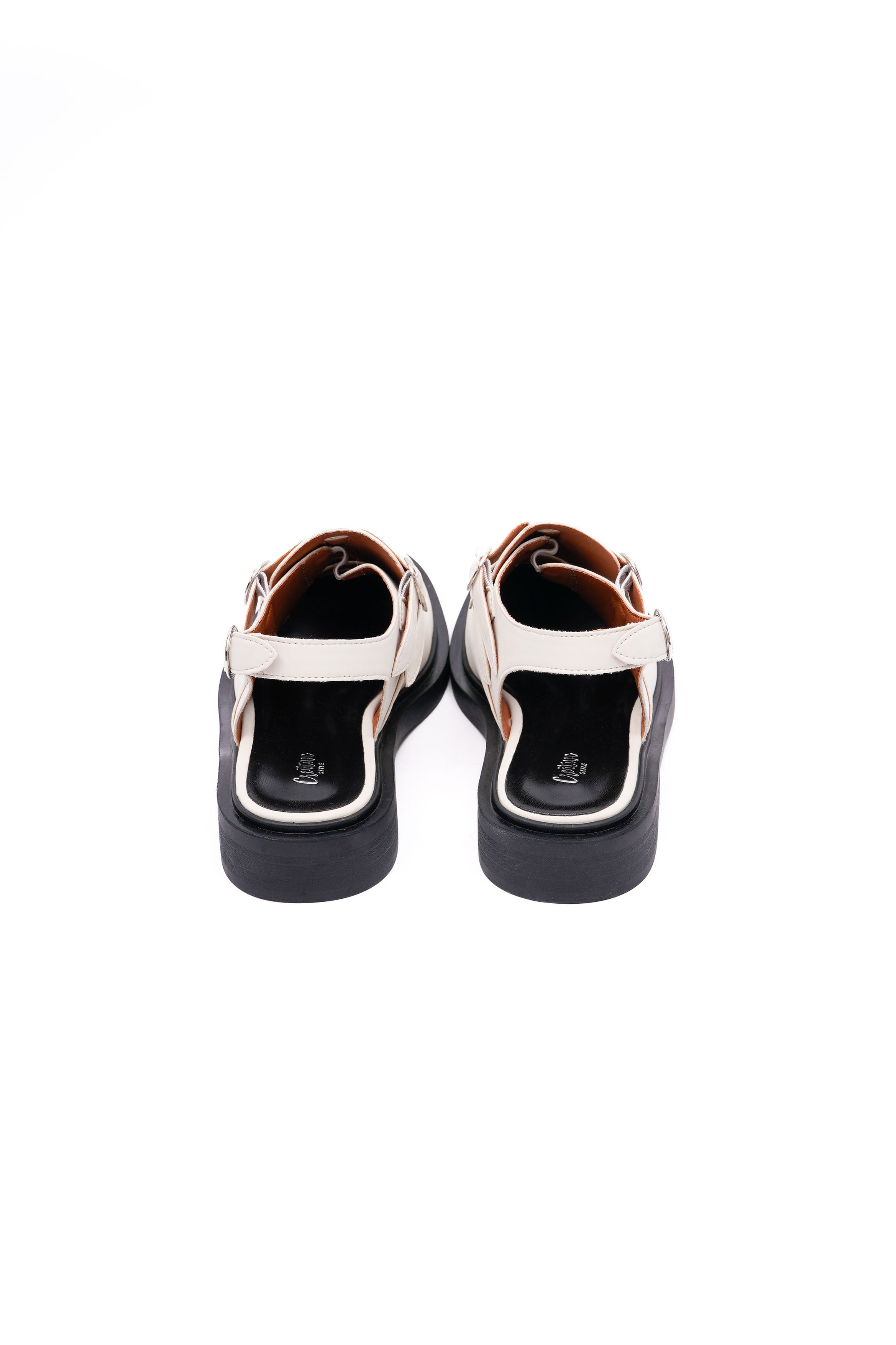 Timeless style SHOES / PLANحذاء / بنمط كرستال