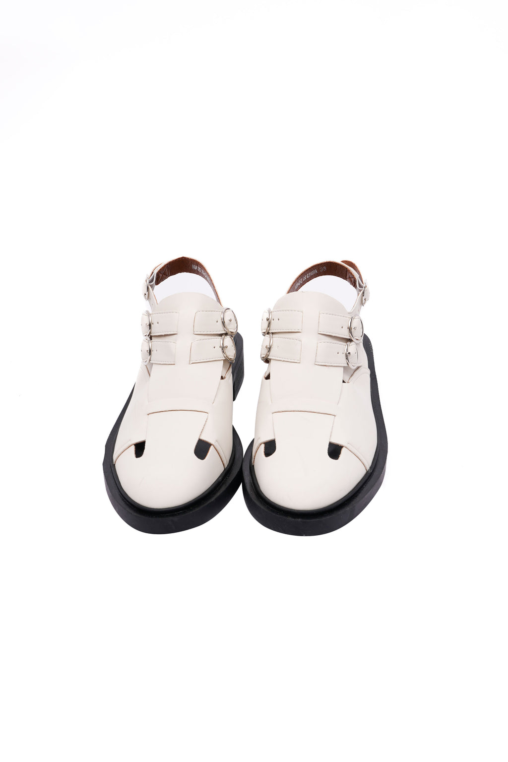 Timeless style SHOES / PLANحذاء / بنمط كرستال