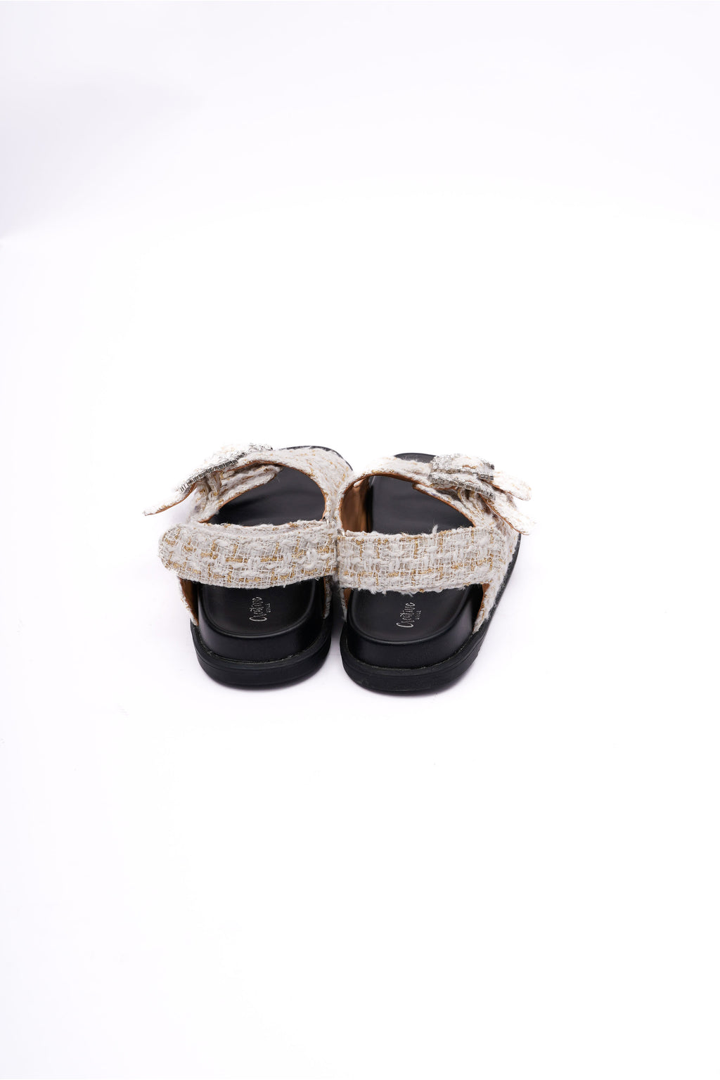 Classic Kicks SANDAL / CRYSTAL صندل  / بنمط كرستال