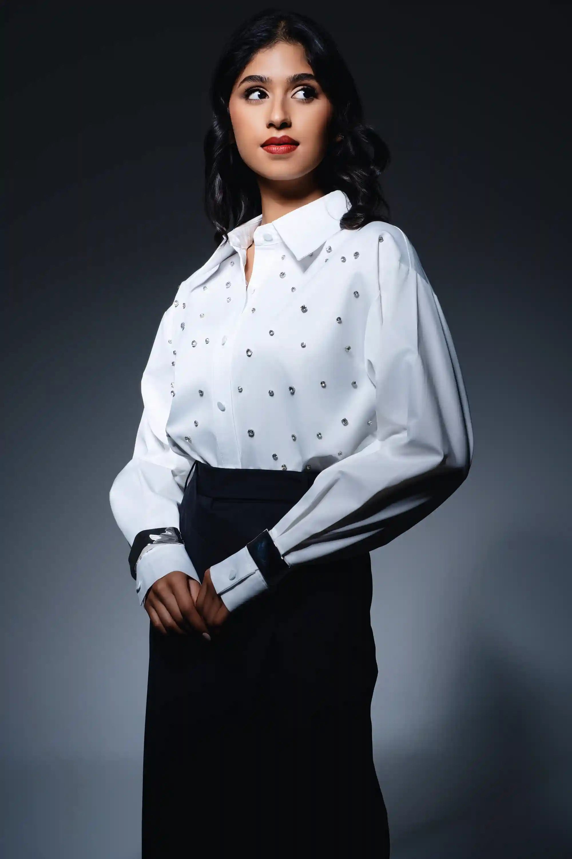 Shinning Glamour fit shirt long sleeve plain قميص متناسق كم طويل سادة
