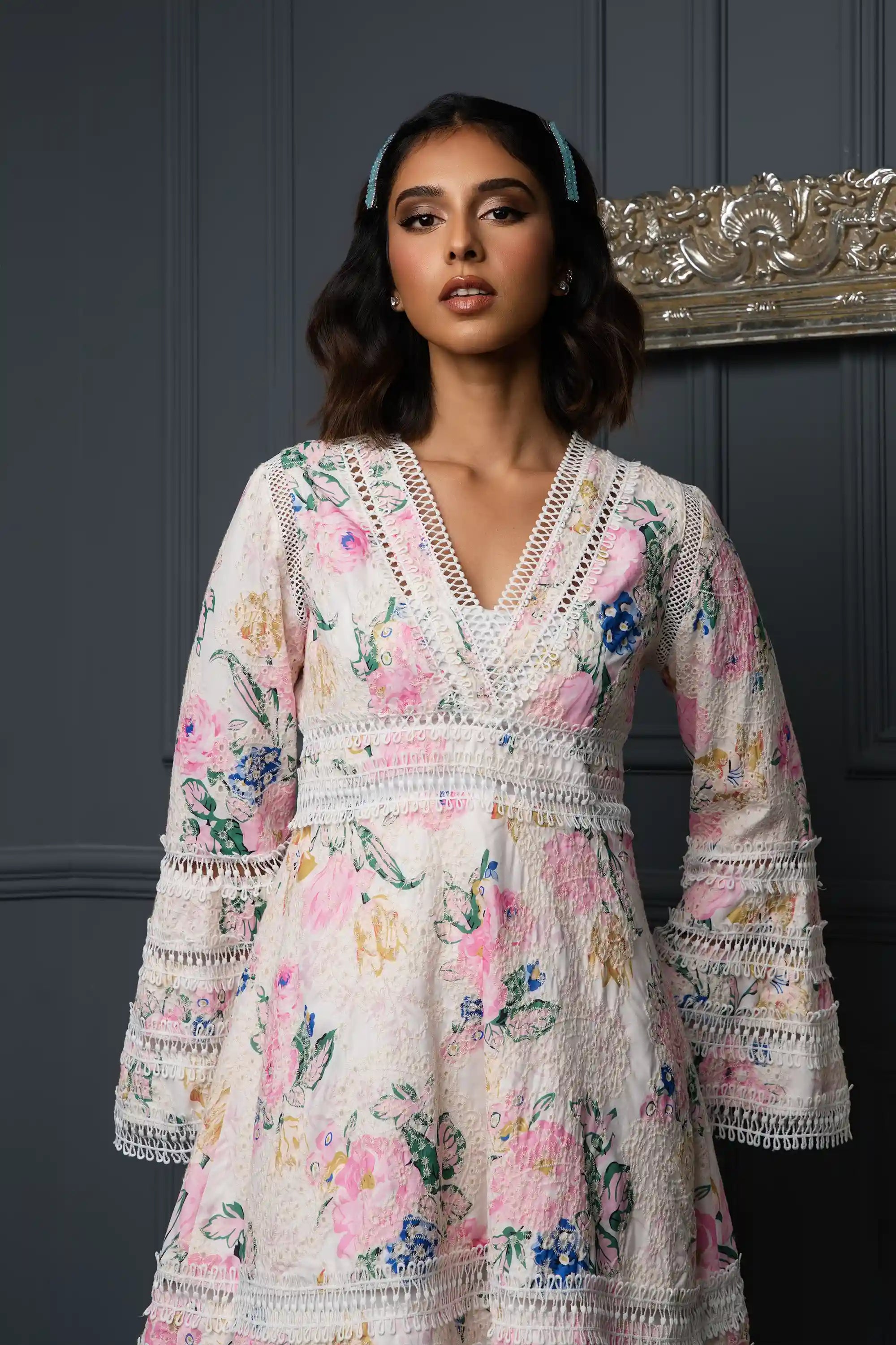 Floral flow mini dress long sleeve فستان قصير فضفاض كم طويل