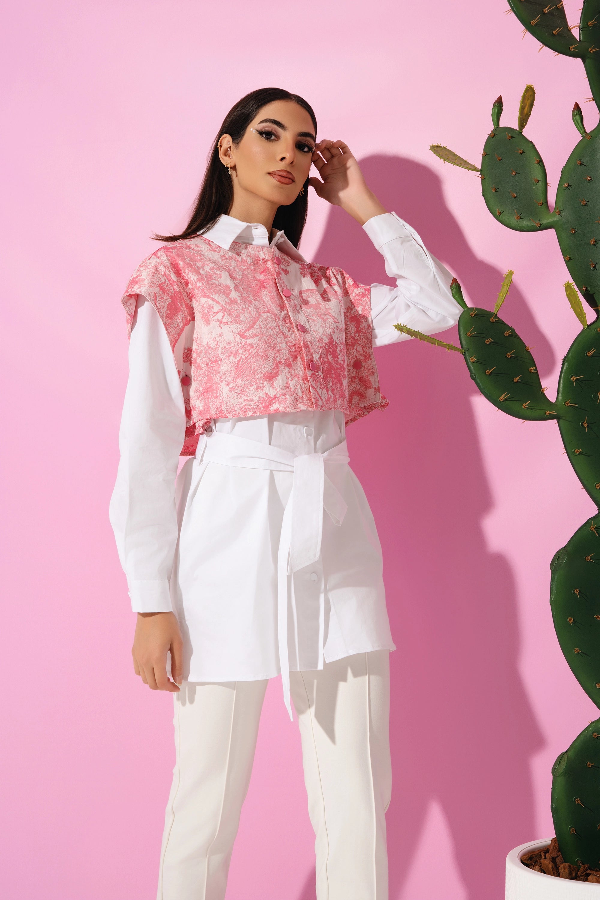 Pink Painting flow mid shirt long sleeve قميص فضفاض متوسط الطول كم طويل