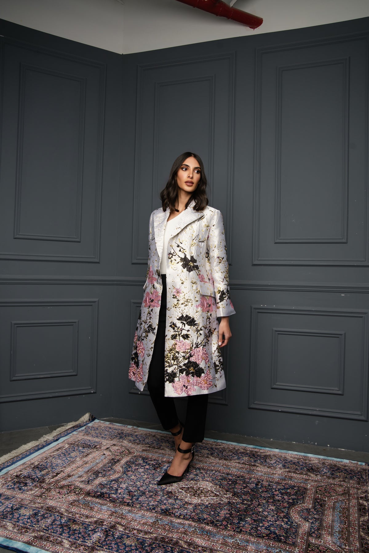 Surprise Me mid fit coat long sleeve shaded معطف متناسق متوسط الطول كم طويل بنمط مشجر