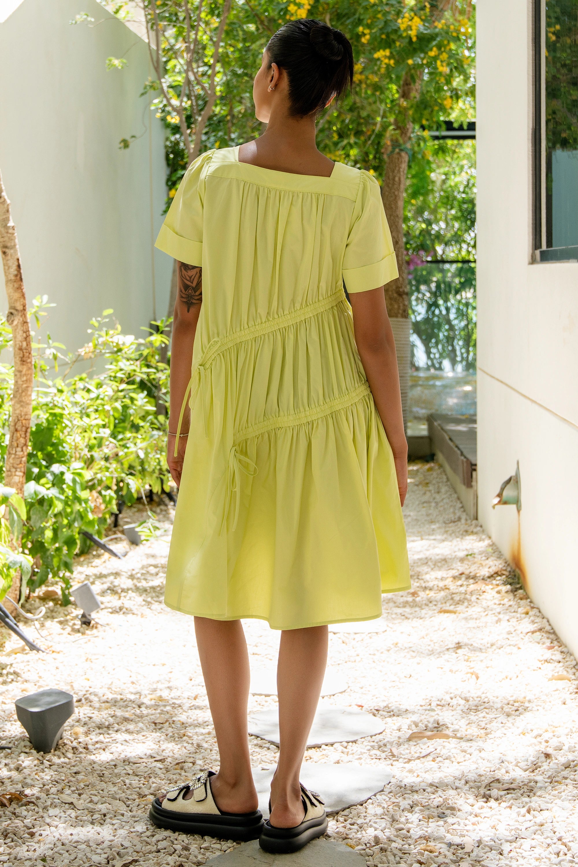 Glow In Dark mid dress plain فستان قصير سادة