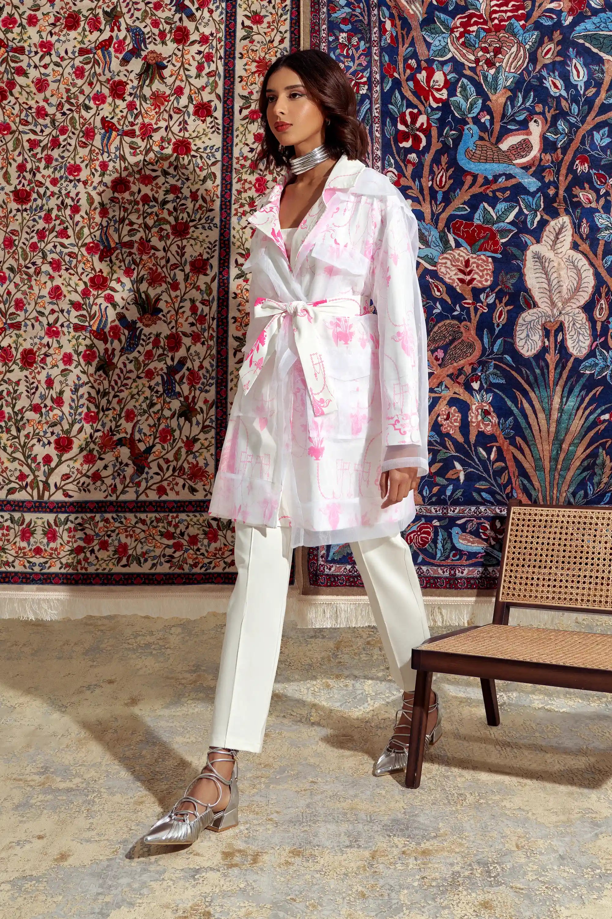 Lush Pink mid jacket long sleeve جاكيت متوسط الطول كم طويل