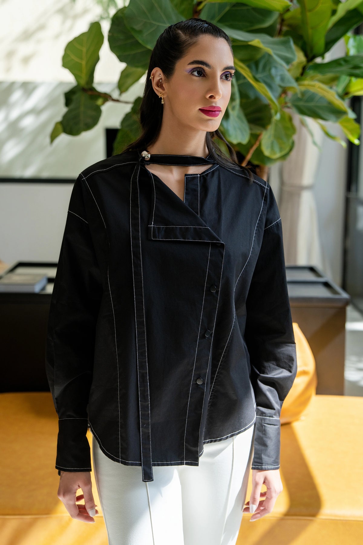 Willow Fit  بلوزة سادة مع اكمام  طويلة