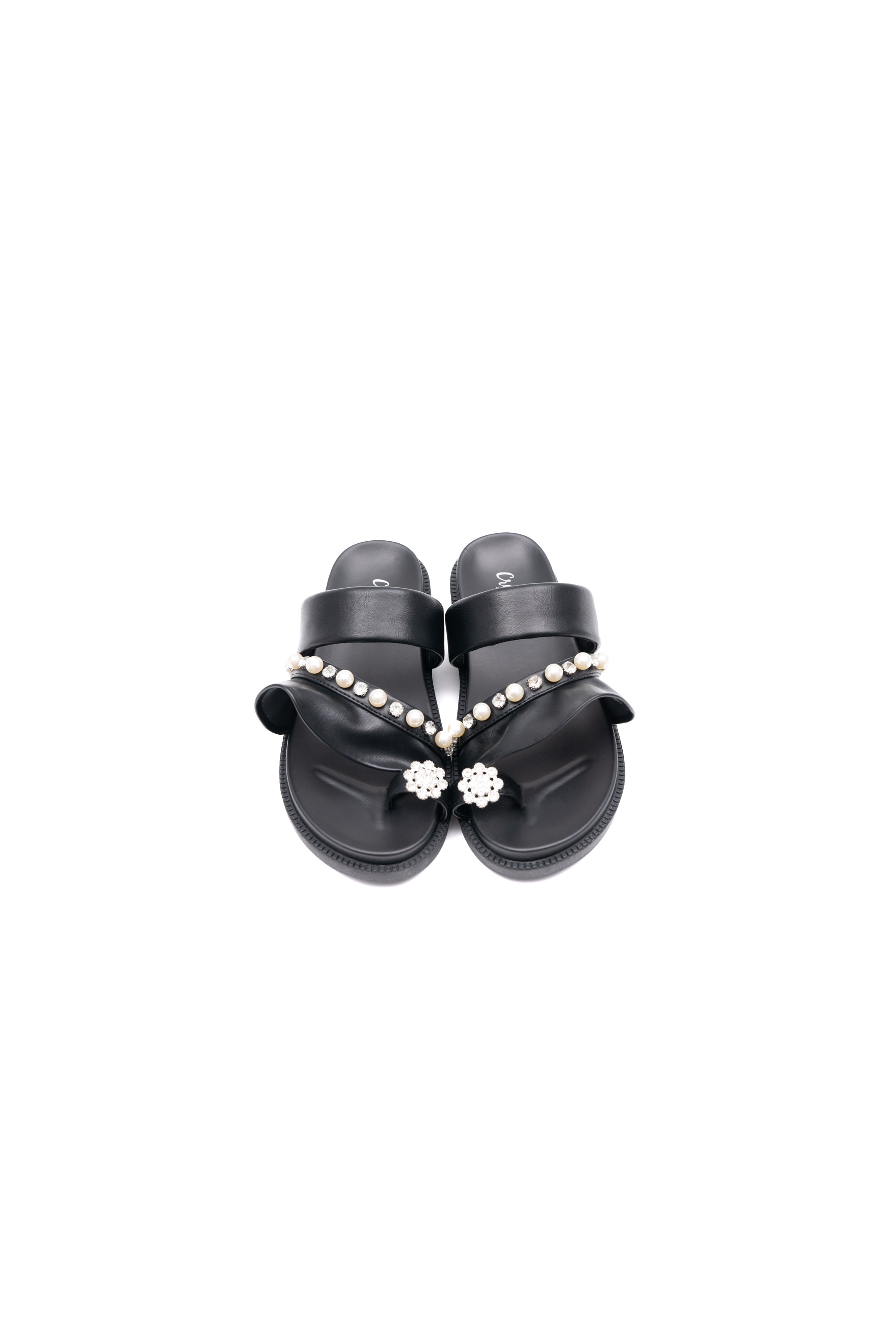 Pearls On Slipper سليبر