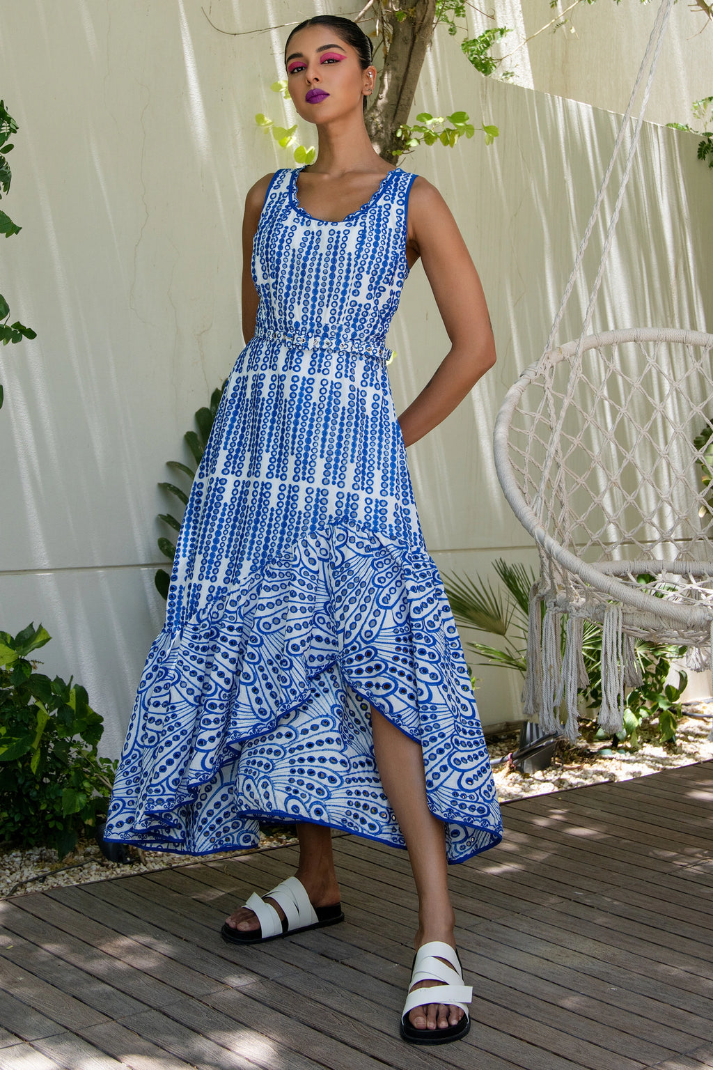 Blue Lagoon dress flow maxi sleeveless shadedتدفق اللباس ماكسي بلا أكمام مظللة