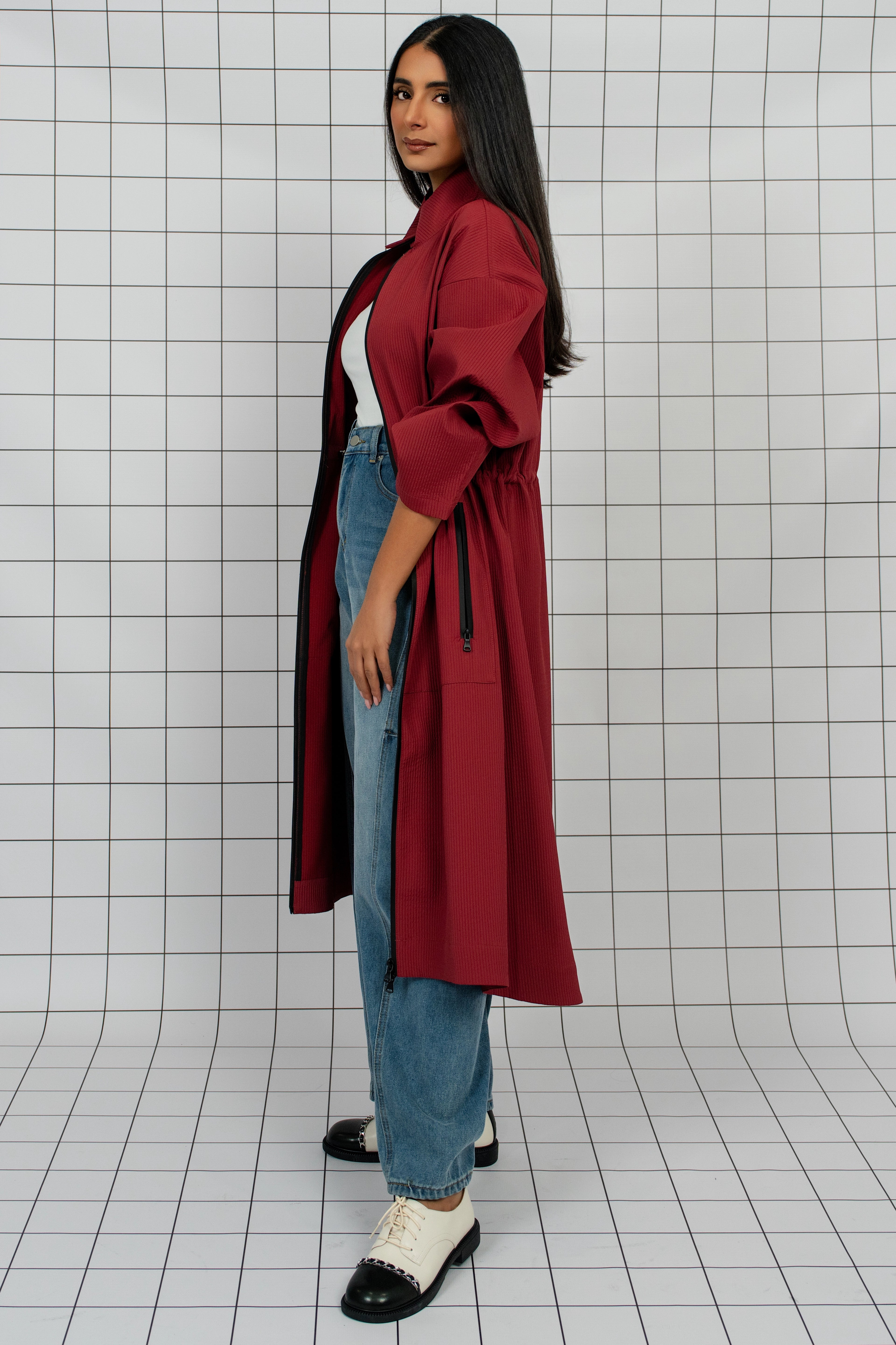 LETS HANG THE CLUE	LONG SLEEVE LOSSE FIT A LINE SHAPE	قصة واسعة, أكمام طويلة تناسب شكل A