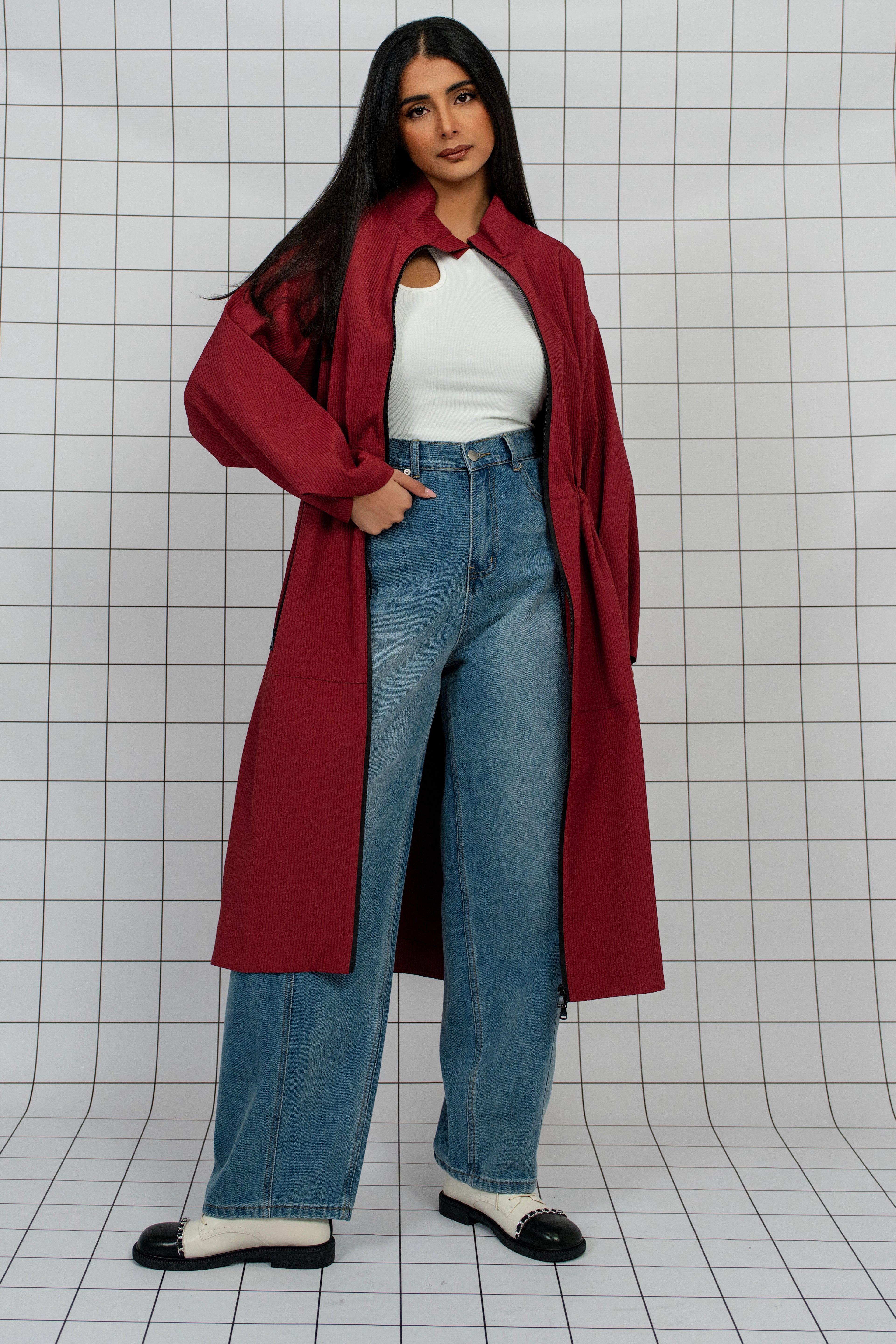 LETS HANG THE CLUE	LONG SLEEVE LOSSE FIT A LINE SHAPE	قصة واسعة, أكمام طويلة تناسب شكل A