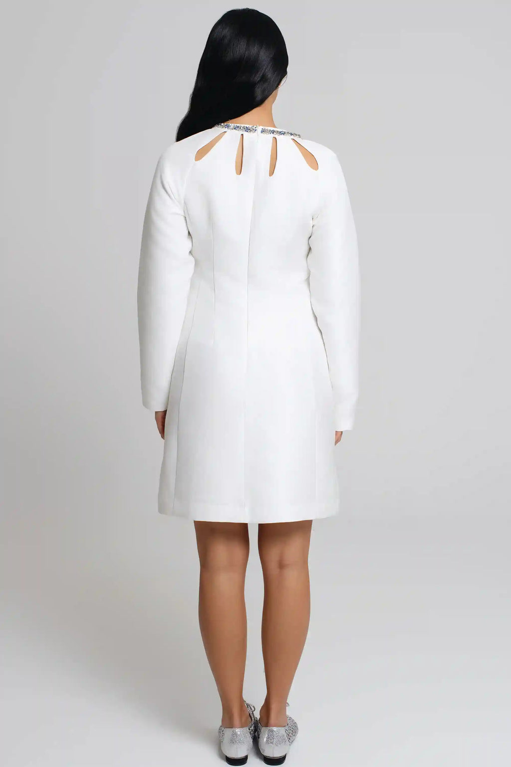 Urban Elite 	A Line Long sleeve mid length-متوسط الطول باكمام