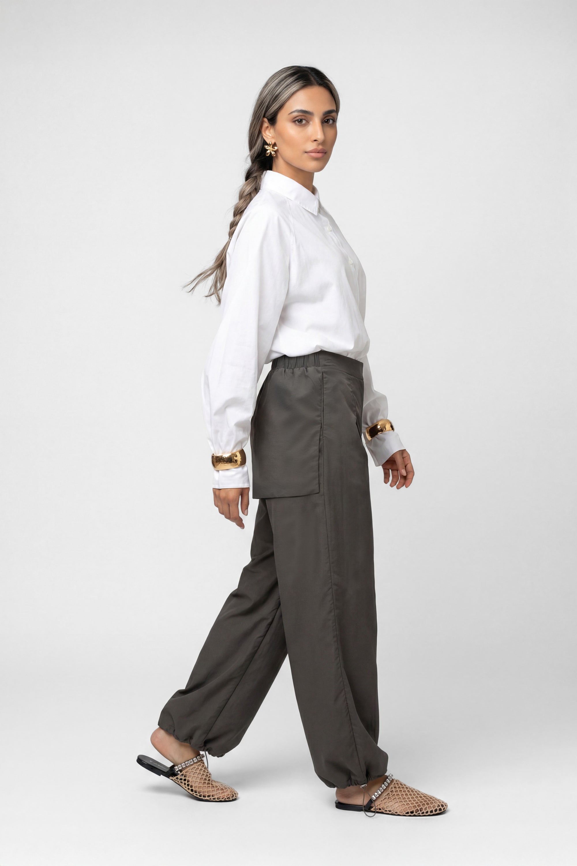 Nomade modesty 	Losse fit high waist twist wrap 	فضفاض عالية الخصر ملفوف