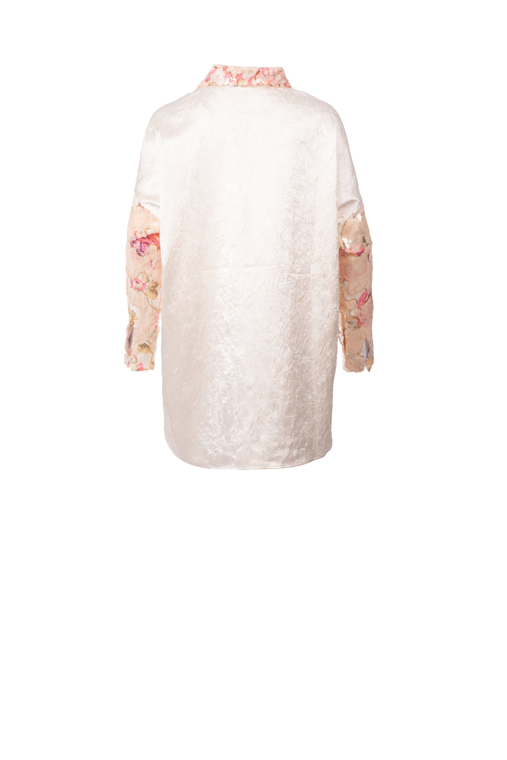 Ember Daisy 	Long sleeve square cut A line 	أكمام طويلة وقصّة مربعة على شكل خط A