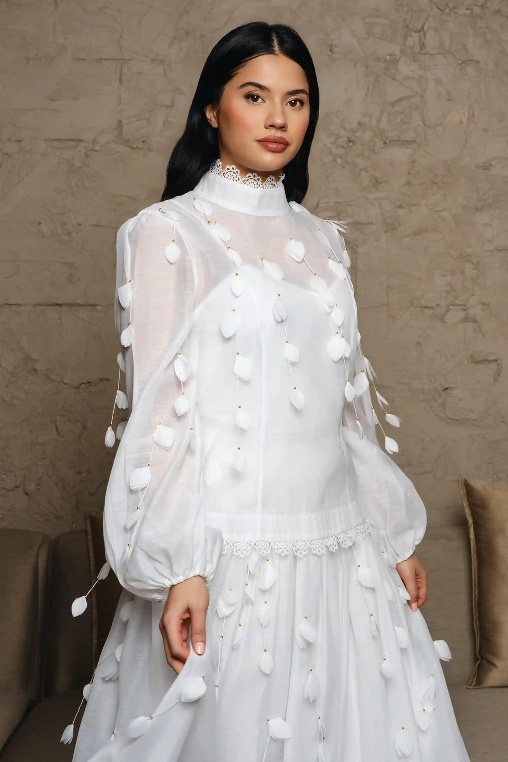 choice twice 	long sleeve mid length aline fit cord - تصميم متوسط وخصر مزموم الطول مع اكمام