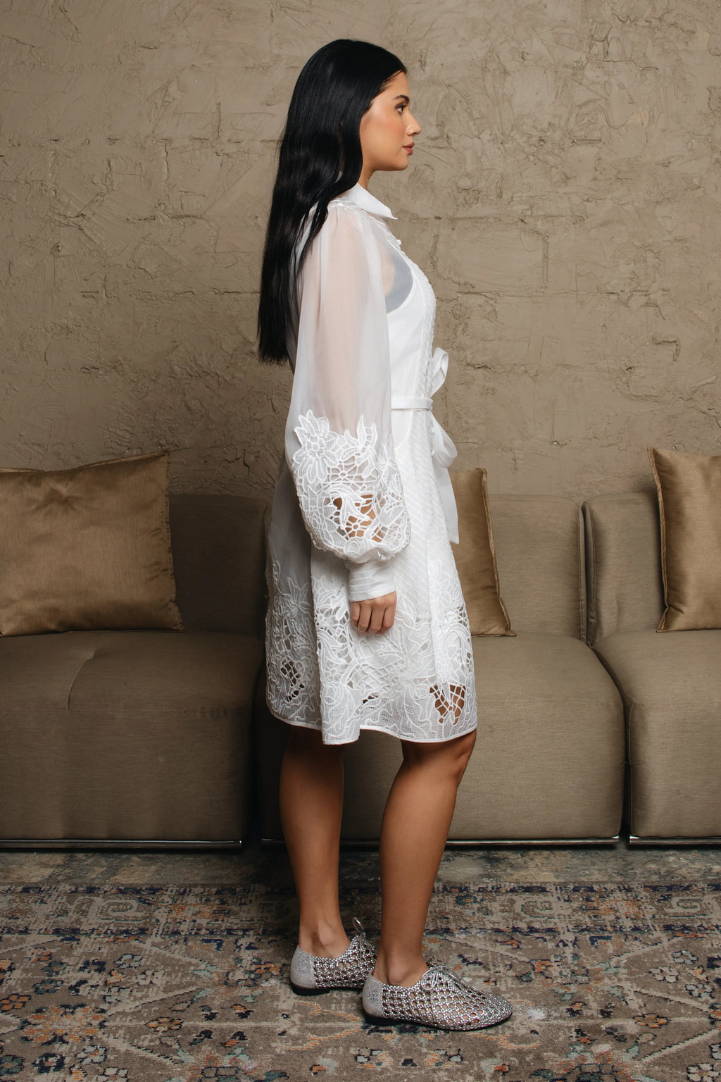 Just right as Sight	A Line Shape Long sleeve Mid Length	شكل خط A كم طويل متوسط الطول