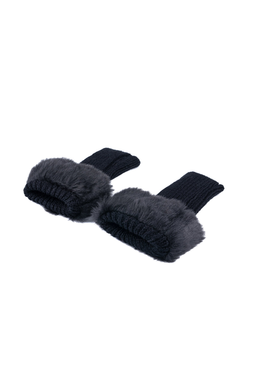 HAND SLEEVS 01 AW25 أكمام اليد