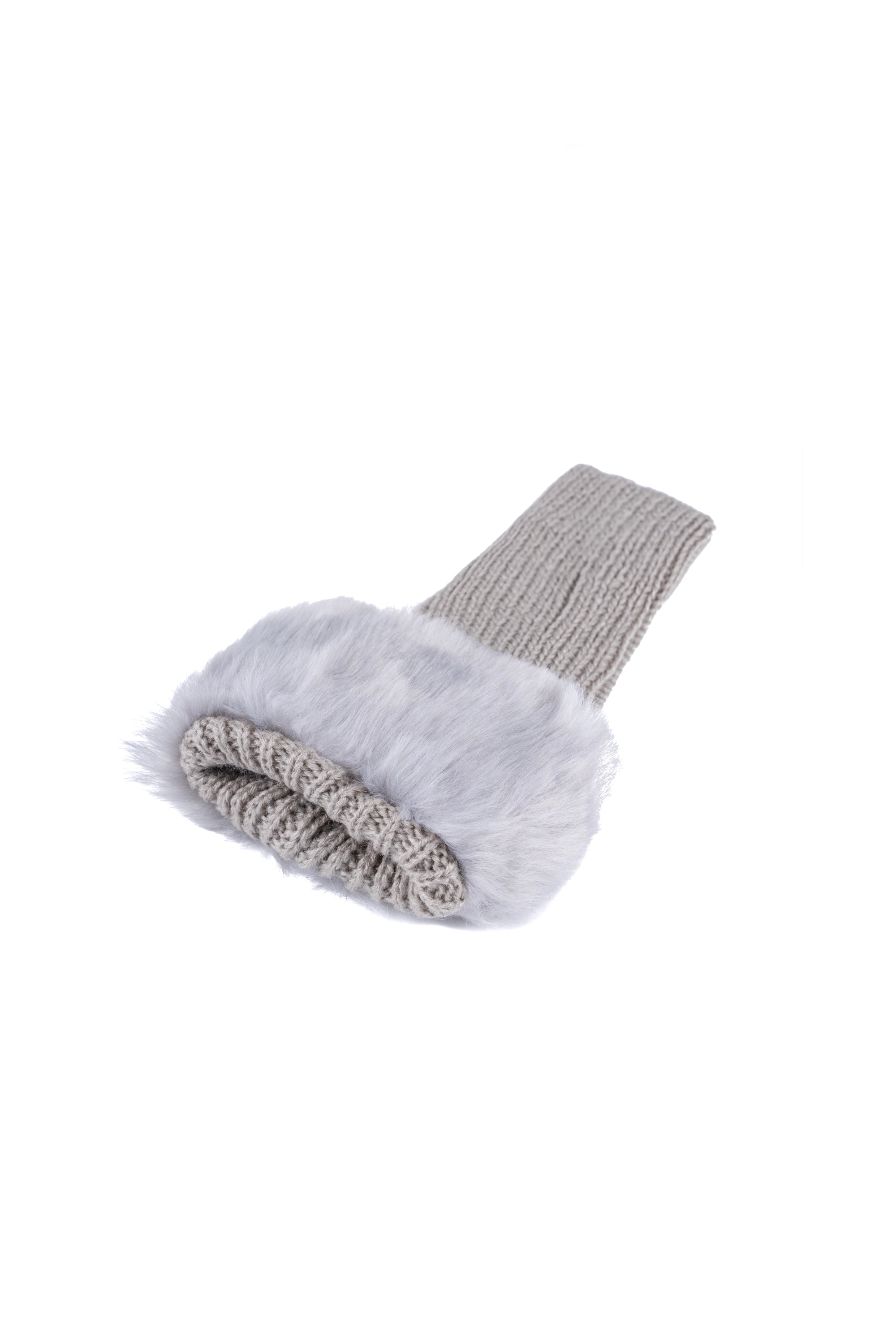 HAND SLEEVS 01 AW25 أكمام اليد