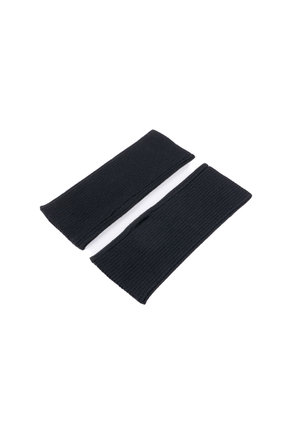 HAND SLEEVS  3  AW25 أكمام اليد