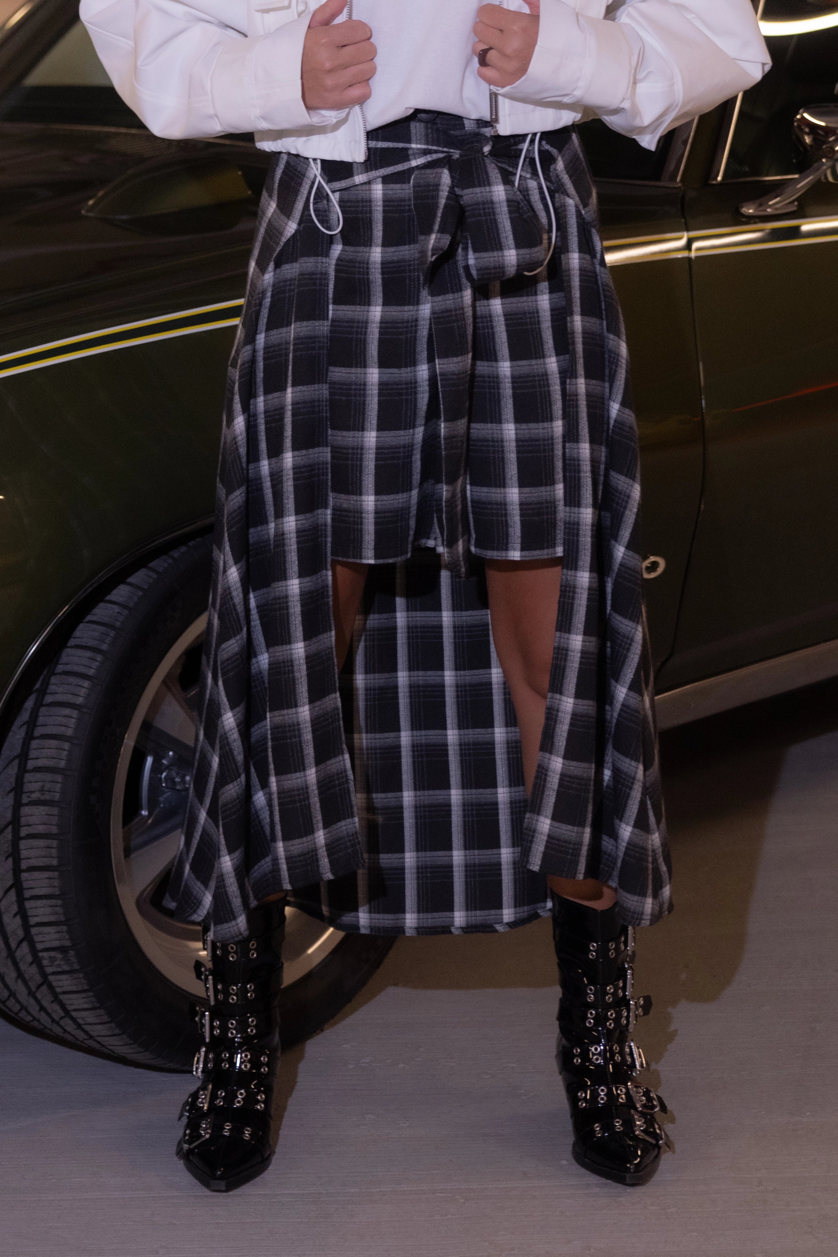 BOWTIQUE SKIRT تنورة بوتيك