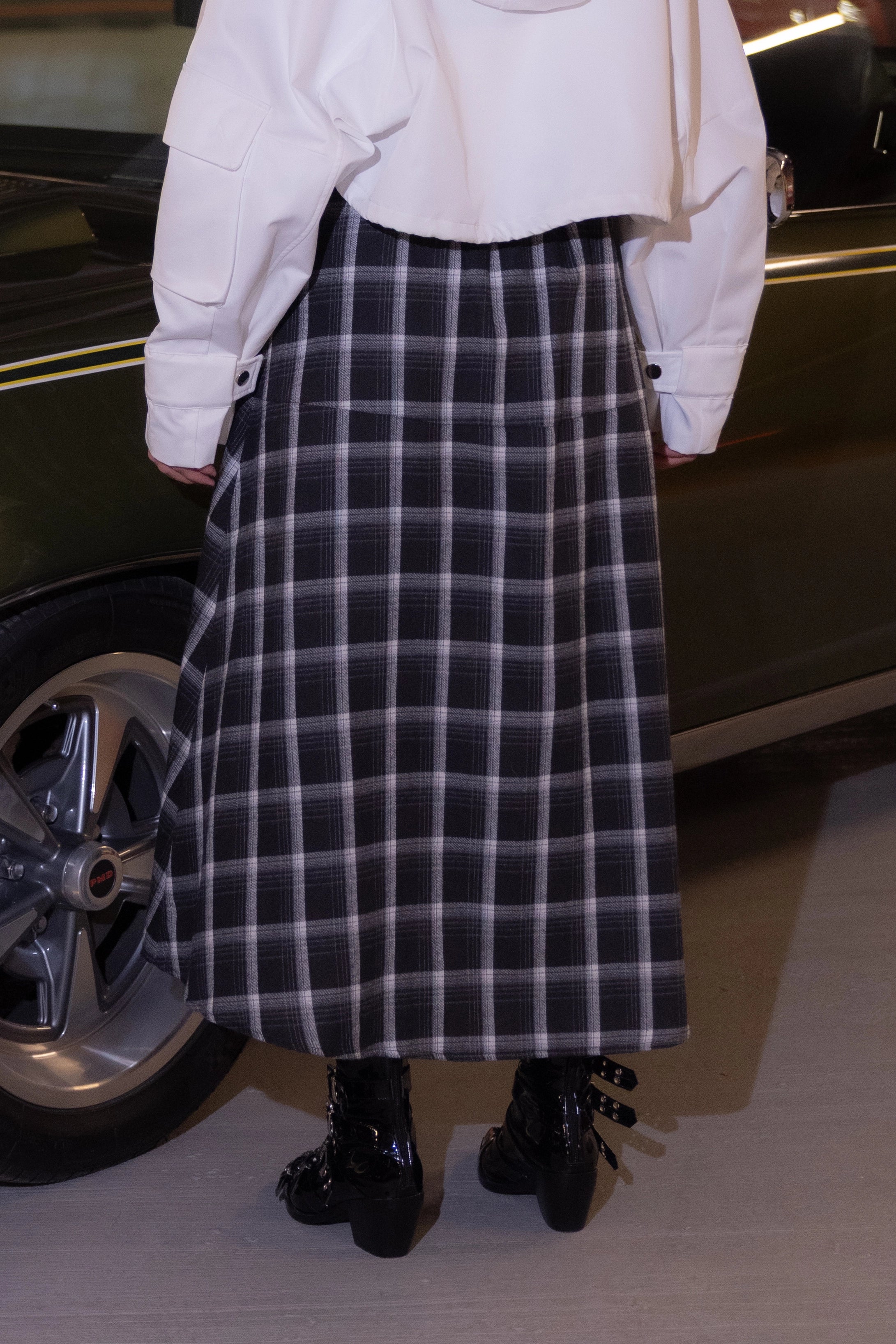 BOWTIQUE SKIRT تنورة بوتيك