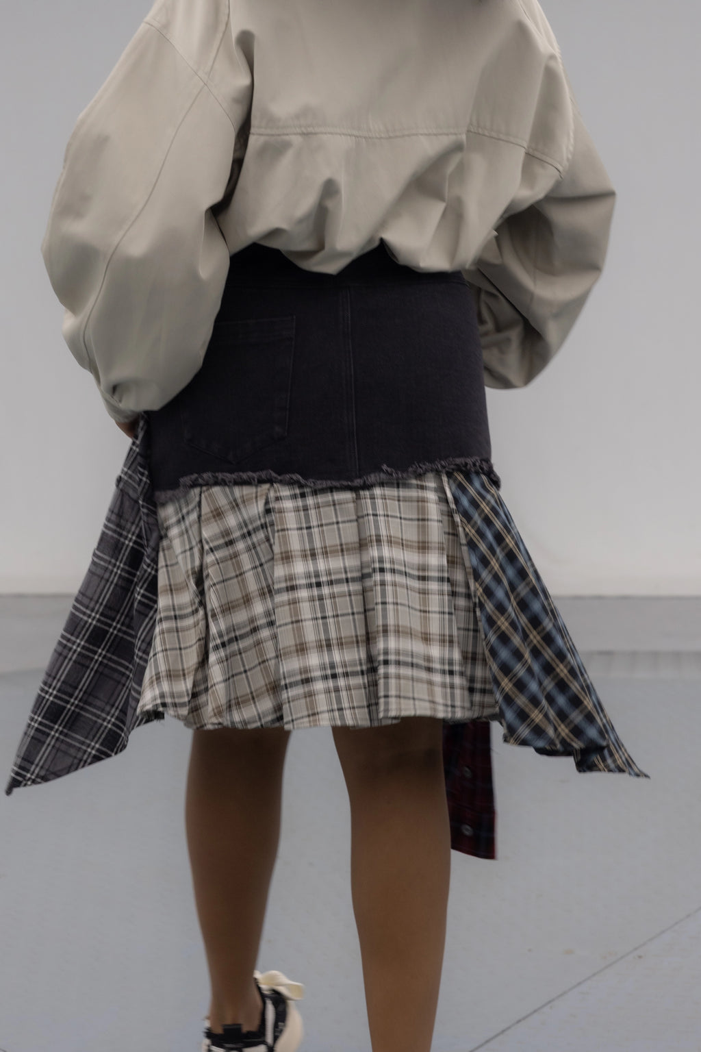 CHECKED REVIVAL SKIRT  تنورة كاروهات ريفايفل