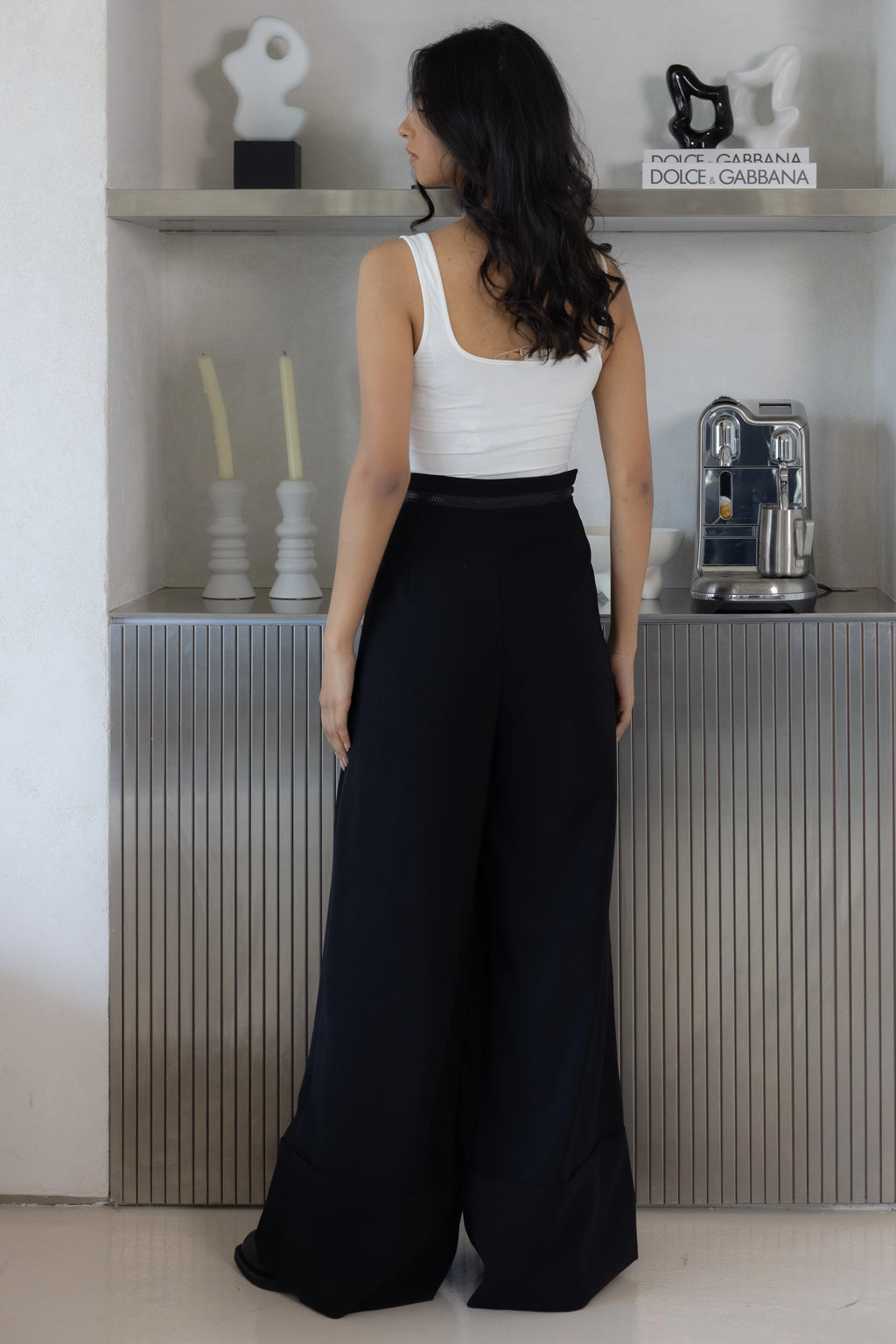 TURN-UP WIDE LEG TROUSER  بنطال واسع الساقين قابل للطي