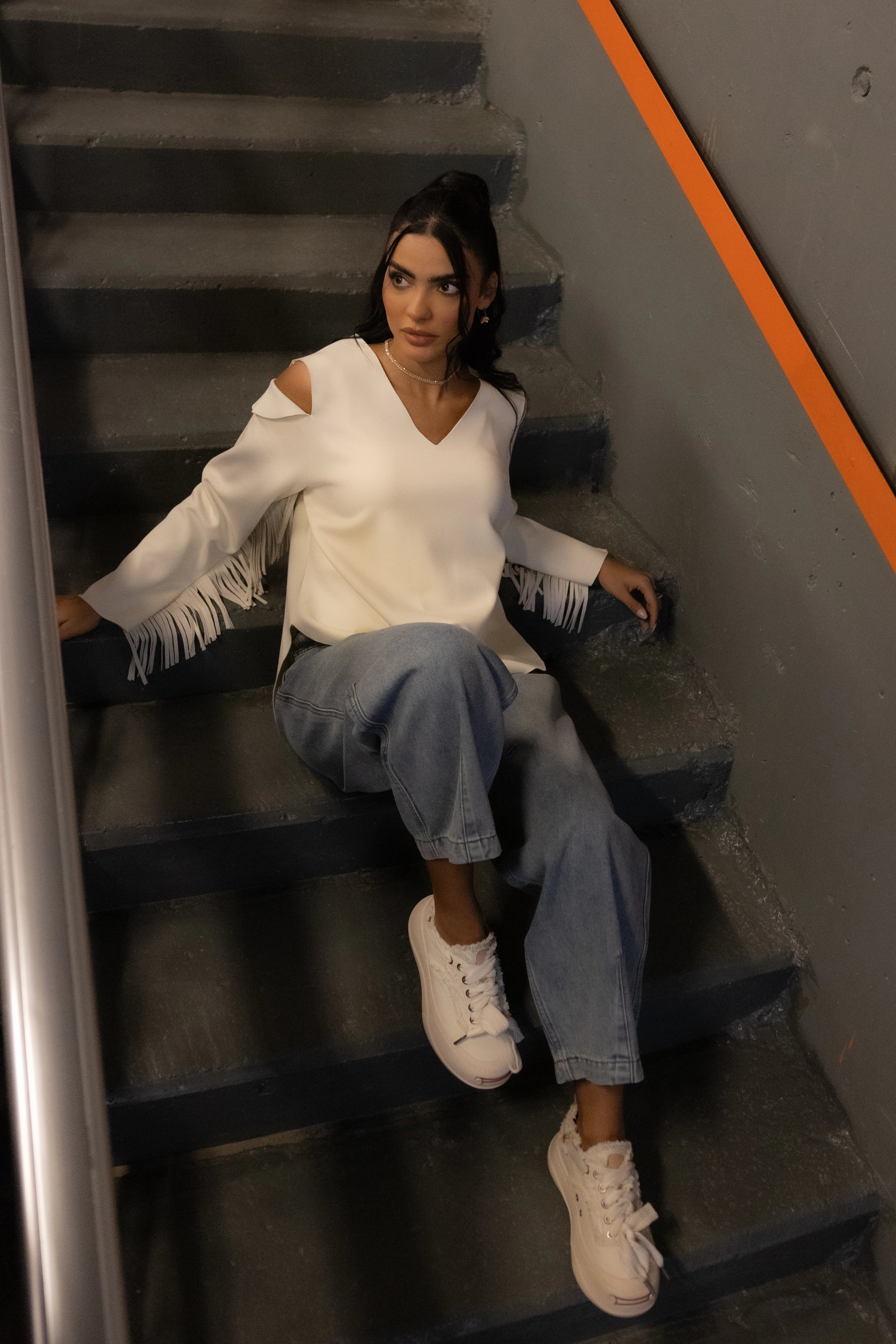 BOHO FRINGE TOP بلوزة بوهيمية مزينة بشراشيب