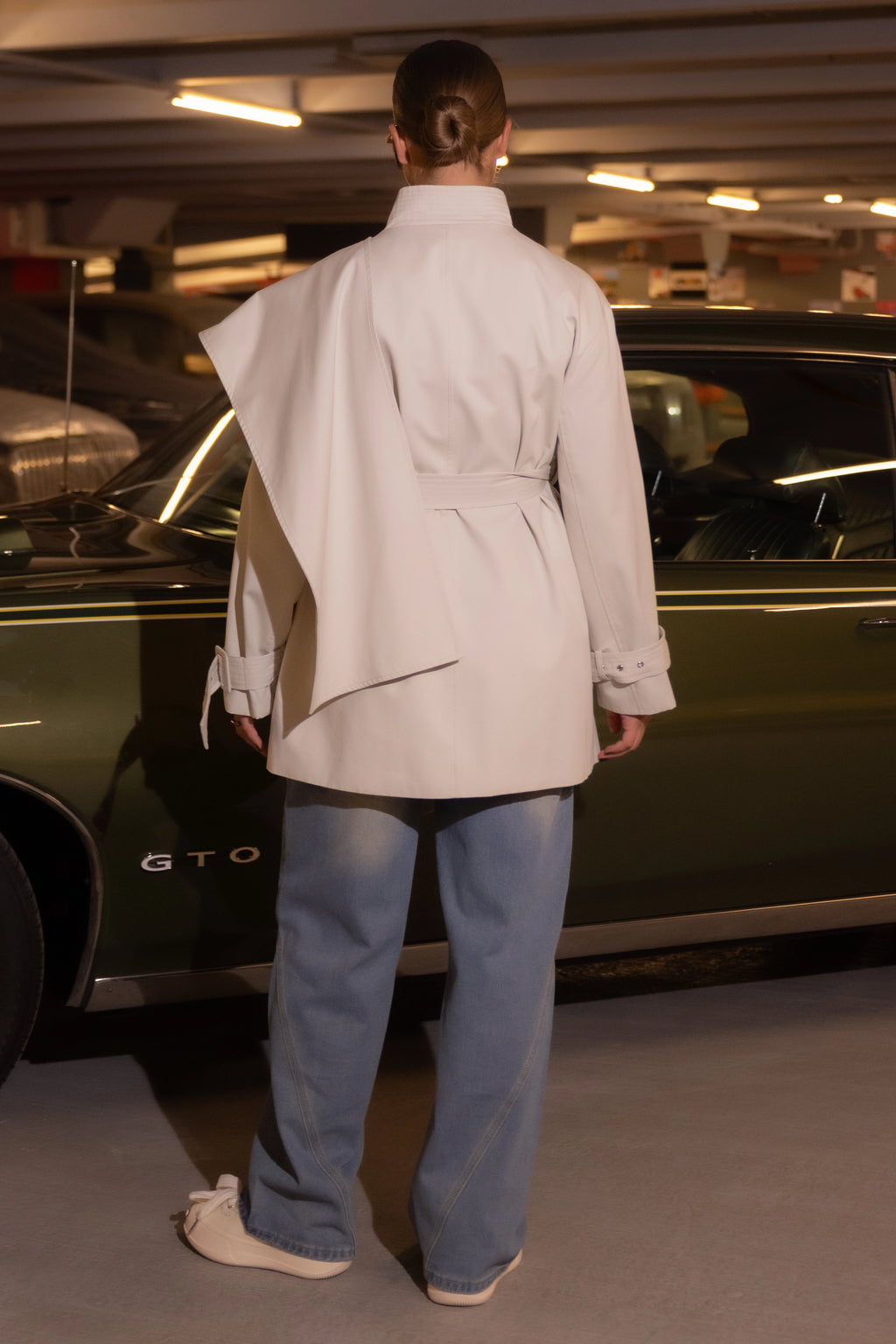 THE WRAP COAT معطف التغليف