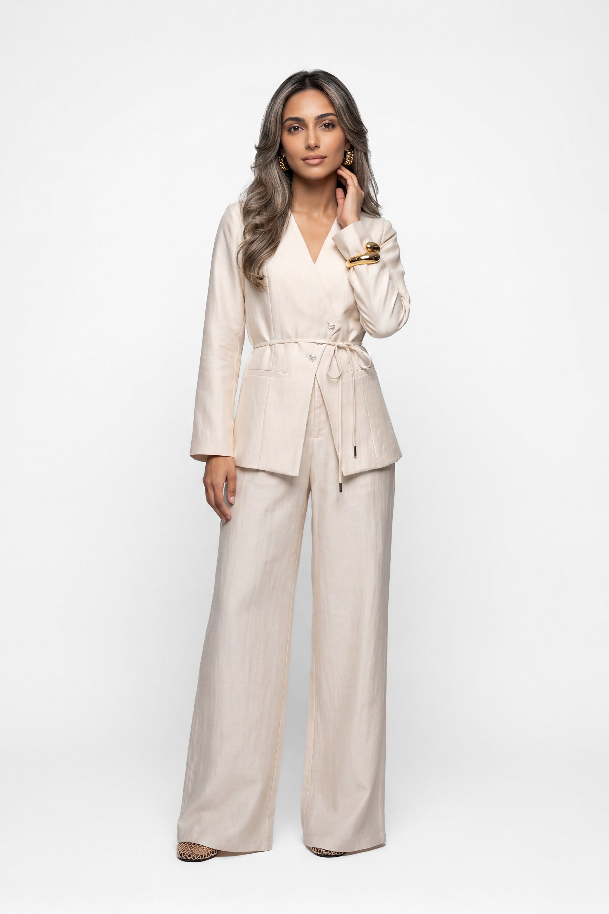 REGALIA CO-ORD SET : واسع الساقين. خصر مرتفع. إغلاق بسحاب