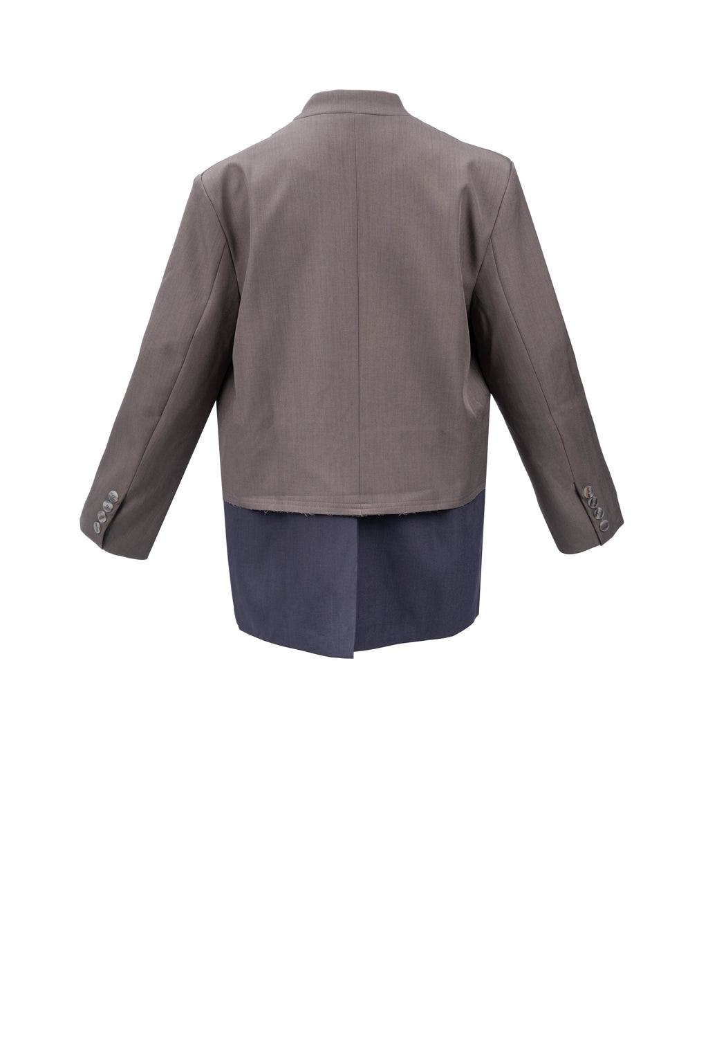 TRAILBLAZING BLAZER بليزر رائد