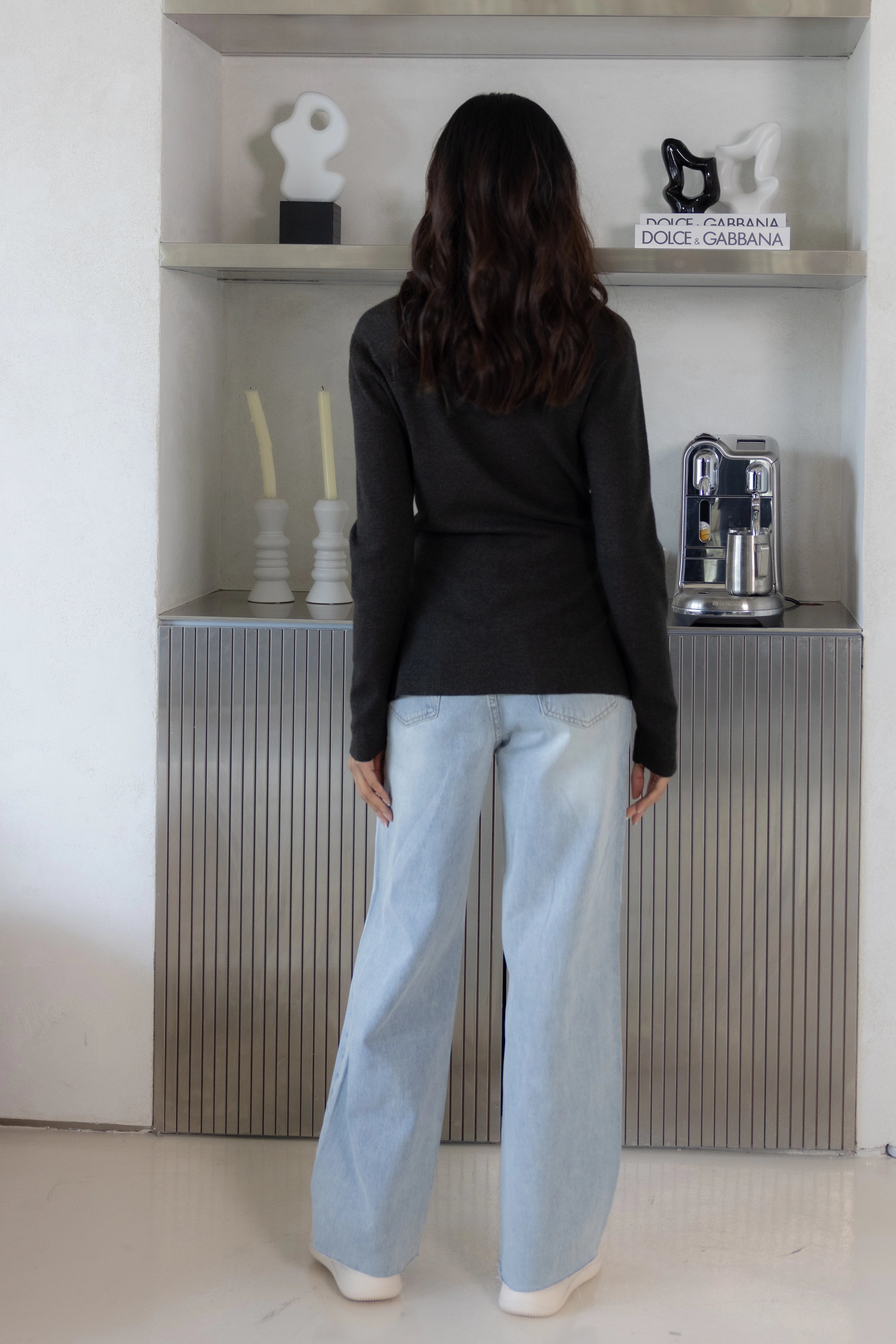 SEASHELL RUCHED TOP بلوزة مكشكشة على شكل صدفة بحرية