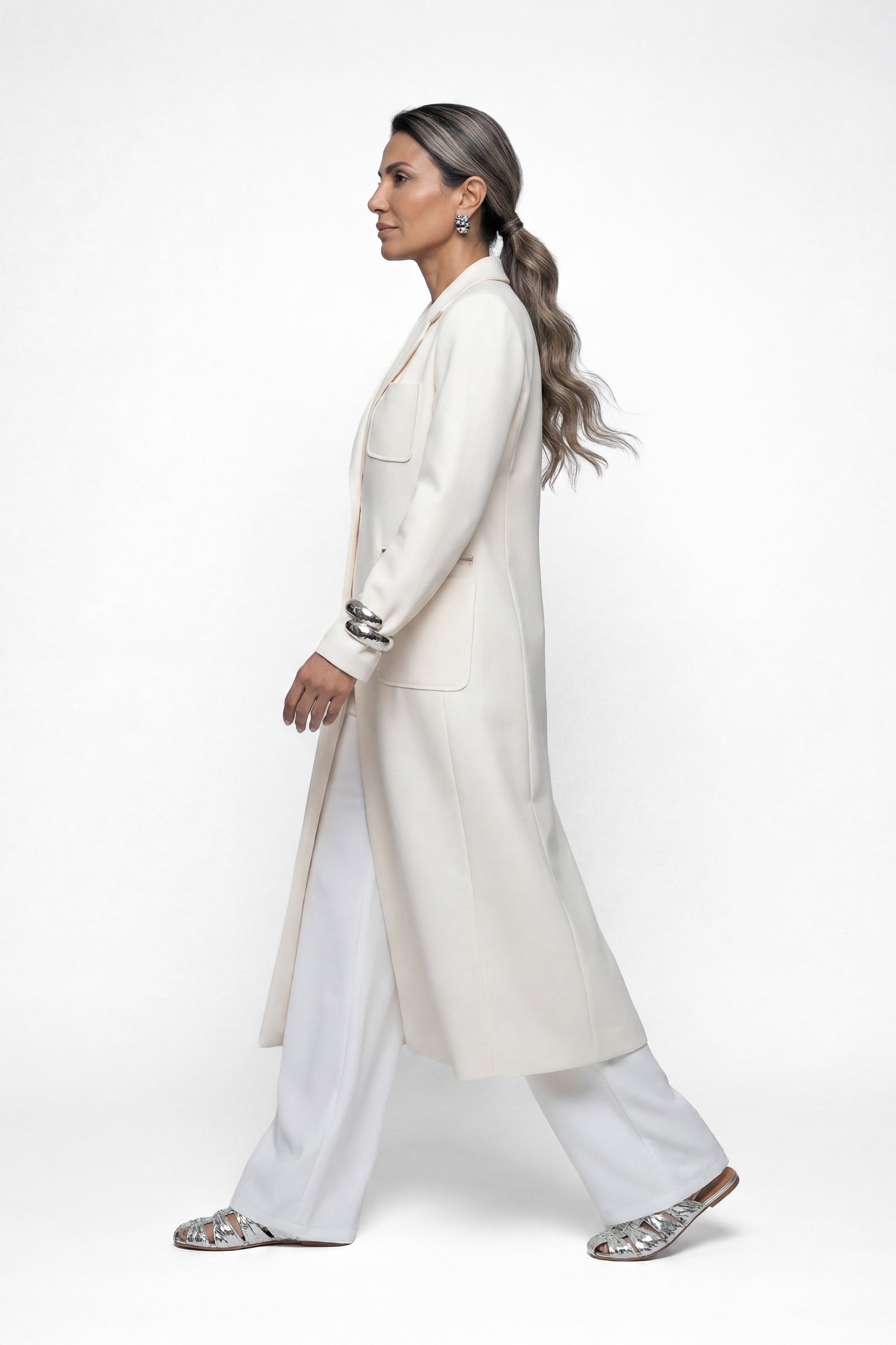 ECRU EMBER COAT معطف بلون بيج محمر