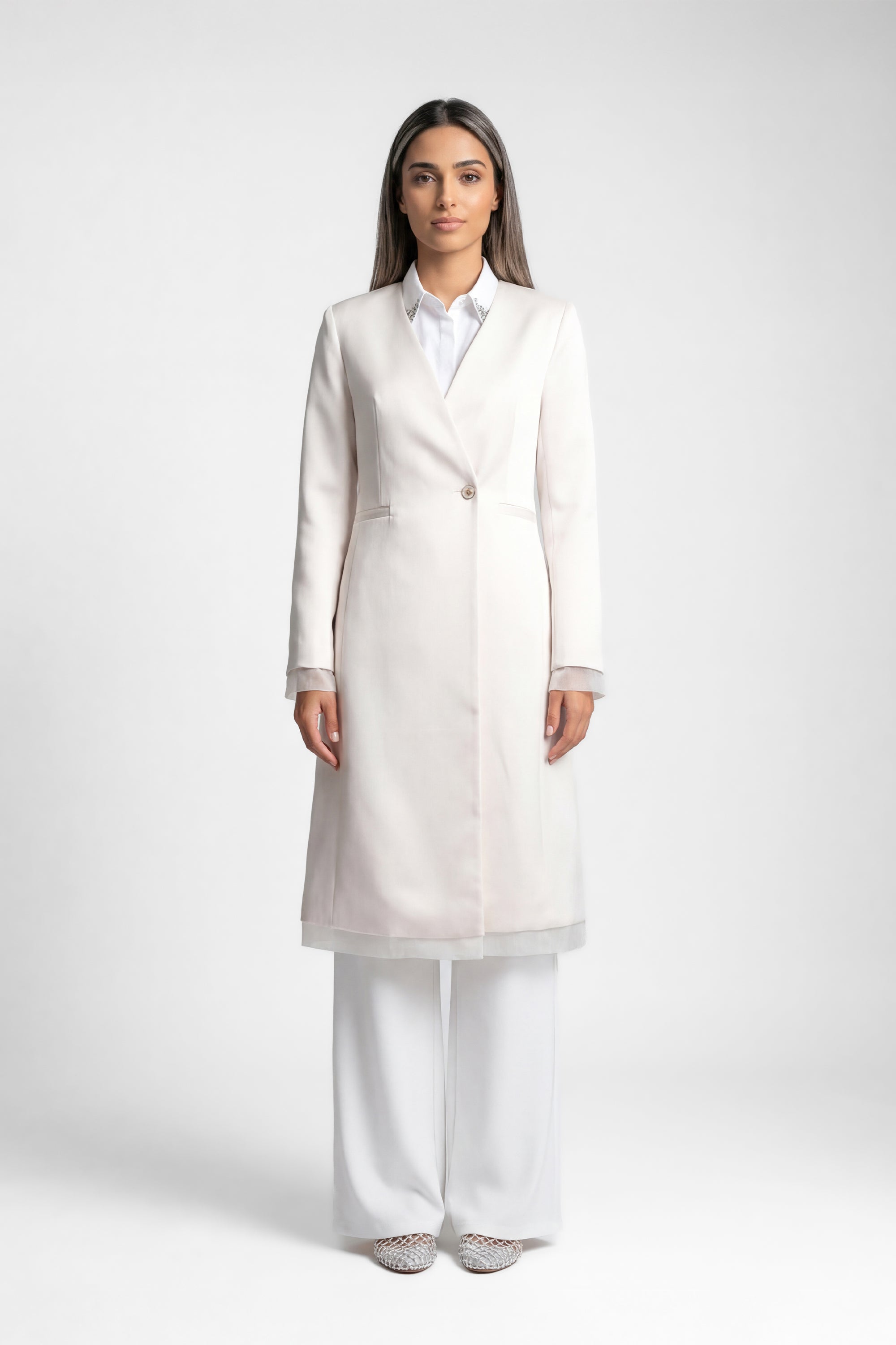 IVORY LUXE COAT معطف فاخر بلون العاج