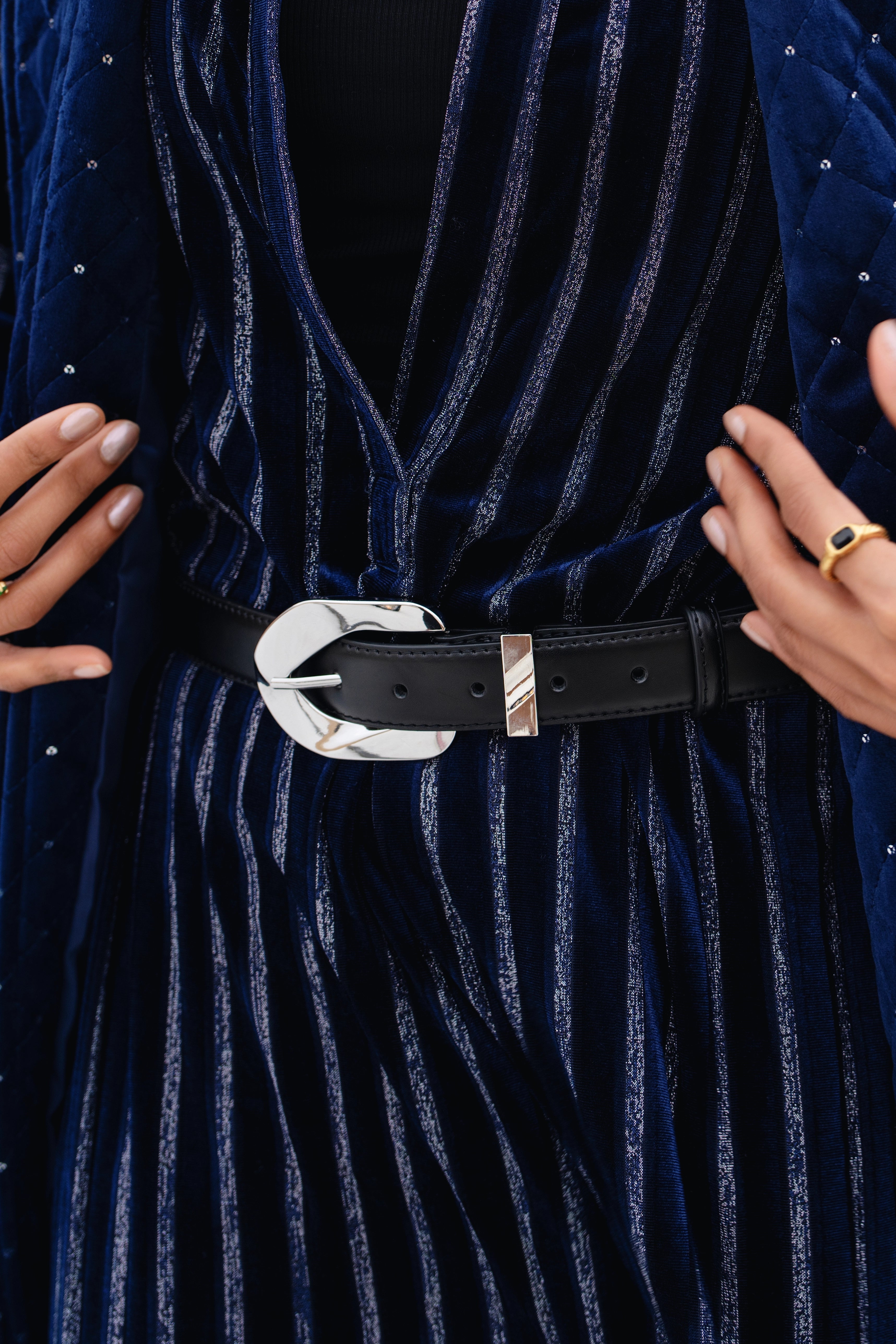 LITE LOCK BELT PU حزام قفل خفيف من البولي يوريثان