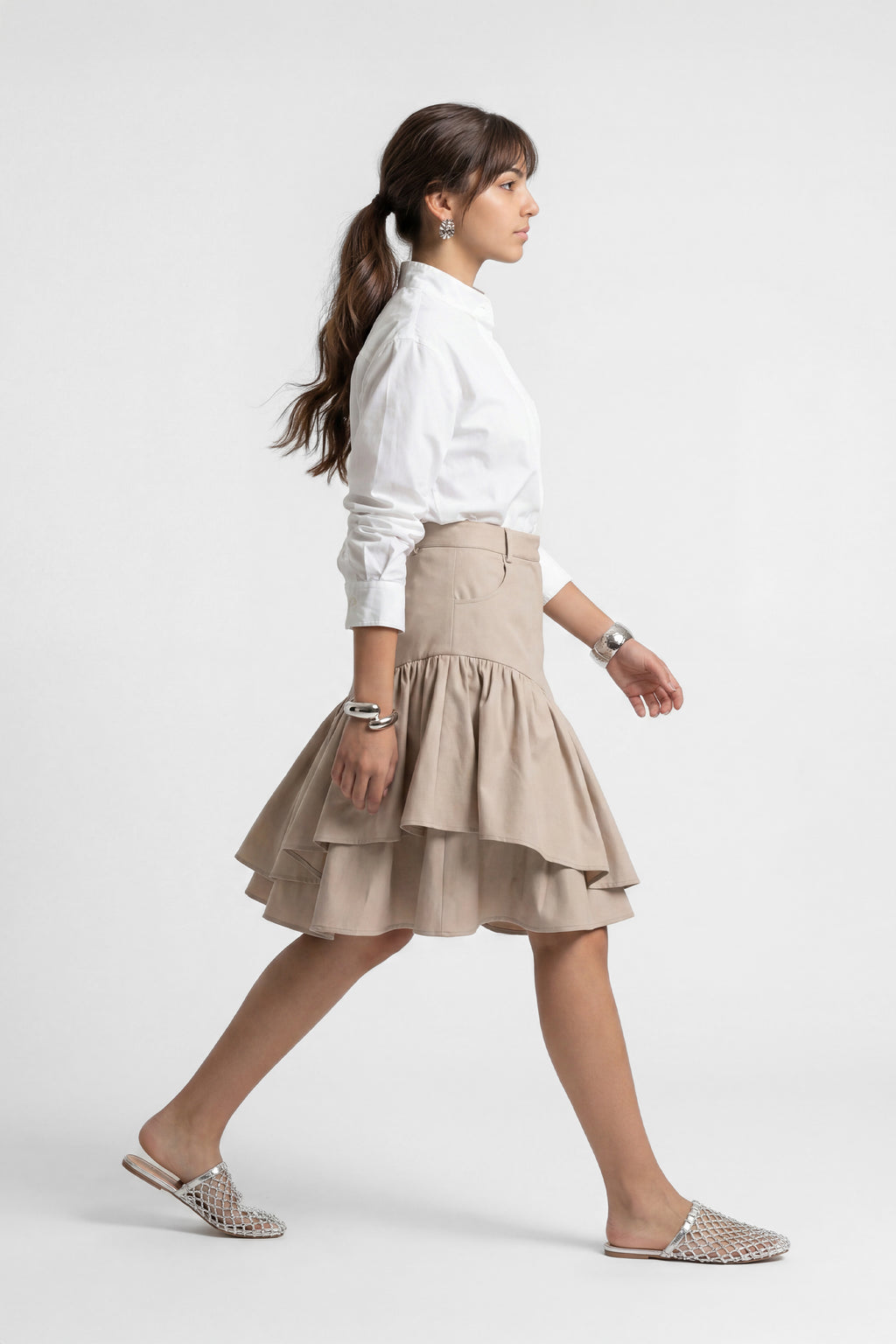 LA LAYERED SKIRT تنورة متعددة الطبقات