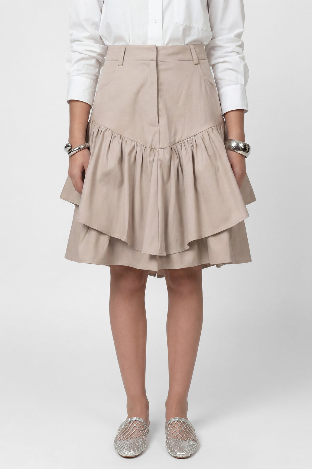 LA LAYERED SKIRT تنورة متعددة الطبقات