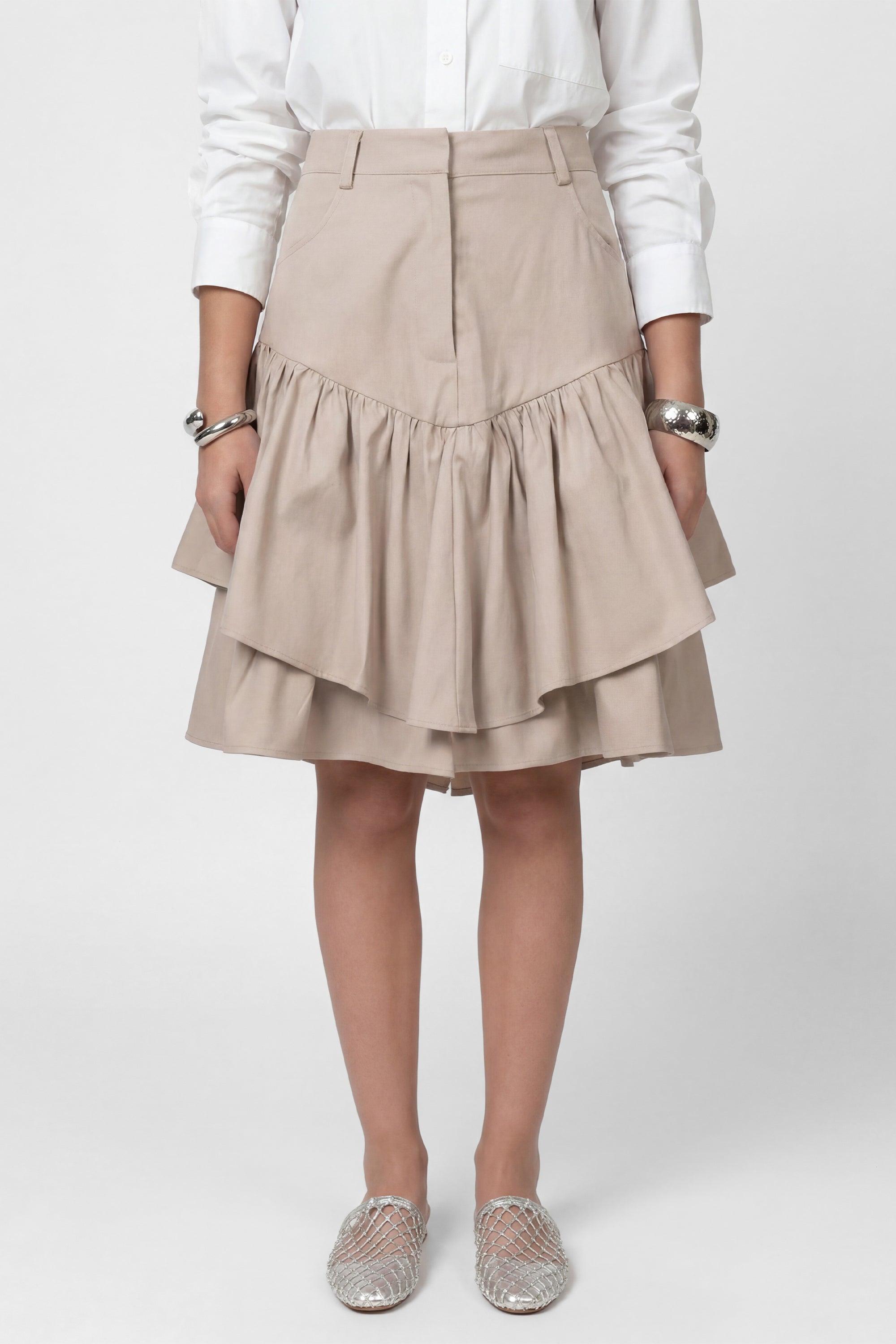 LA LAYERED SKIRT تنورة متعددة الطبقات