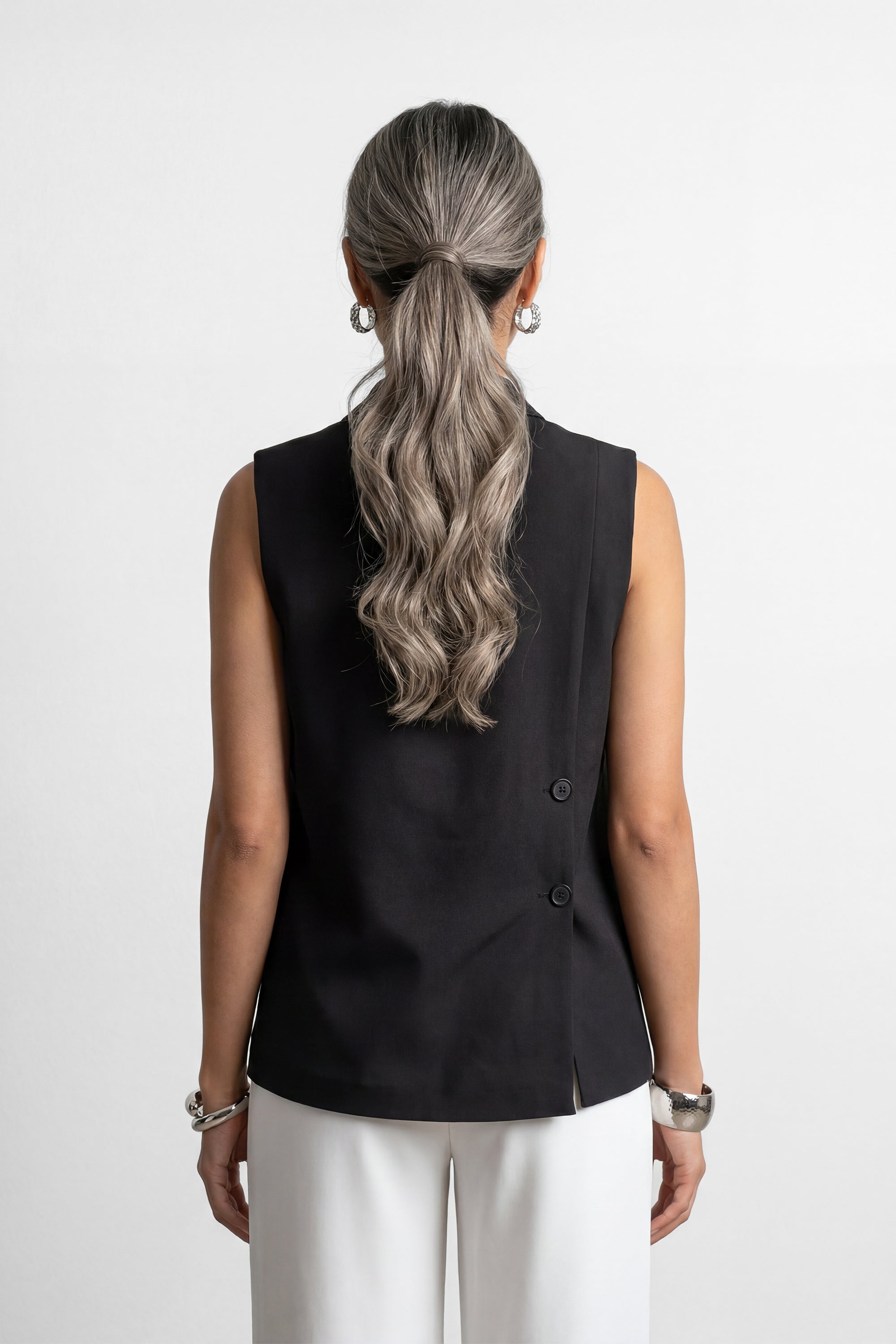 NERO VEST سترة نيرو