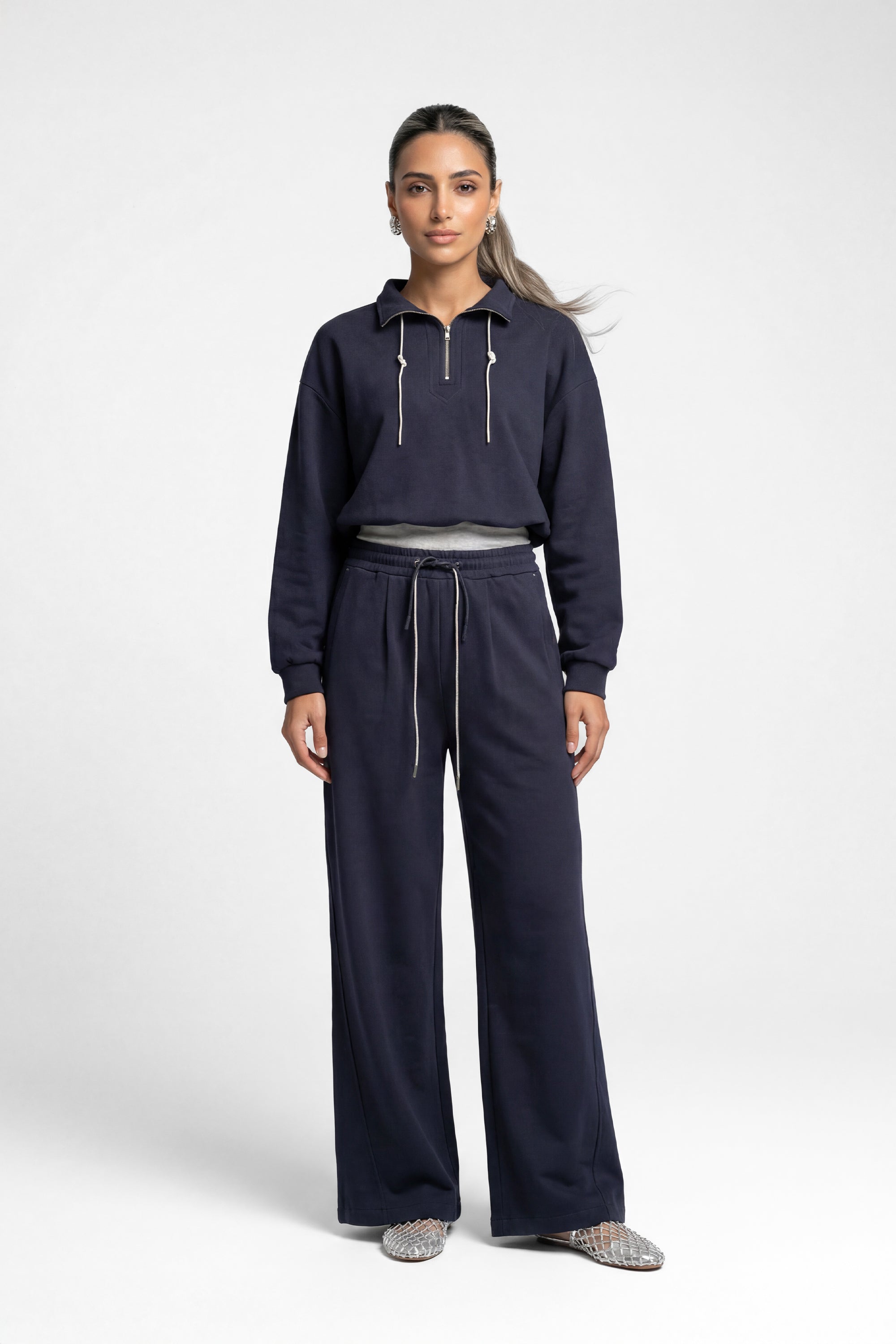 ODYSSEY TRAINING SUIT سويت شيرت: أكمام طويلة. ياقة عالية.