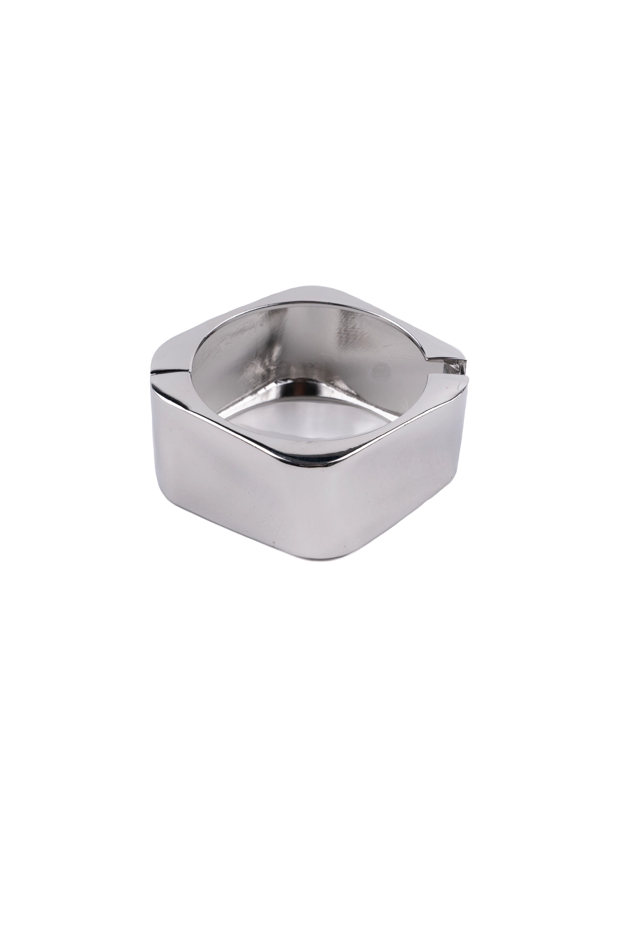 QUADRANT CUFFصفعة