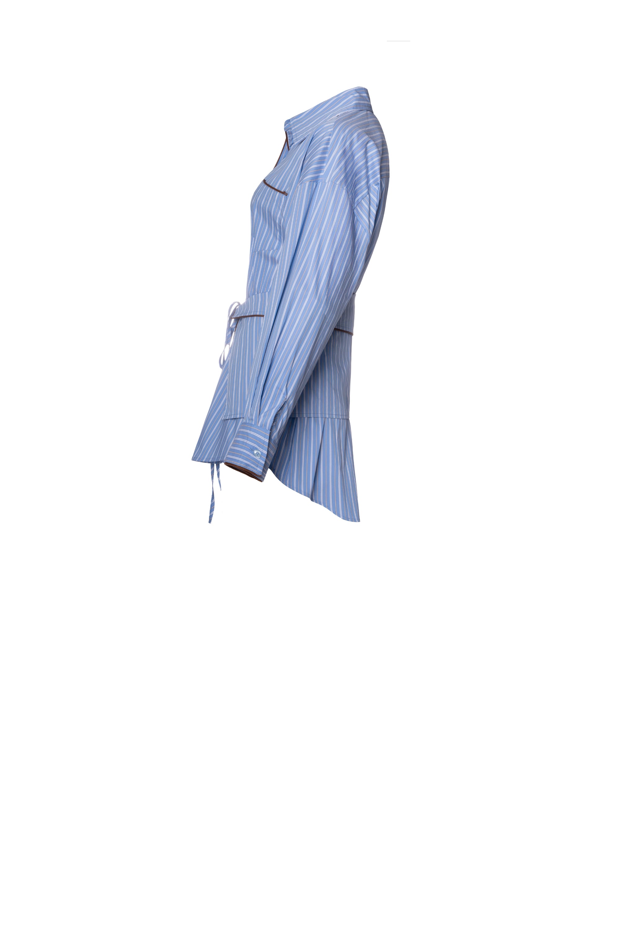 CINCH STRIPE SHIRT قميص: أكمام طويلة. طول واسع. إغلاق بأزرار. تفاصيل حواف بنية اللون. حزام: تفاصيل طيّة قابلة للطي. مزود بحلقة ربط.
