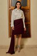 CROP GLITZ APEX SHIRT طول قصير، أكمام طويلة، حافة سفلية.