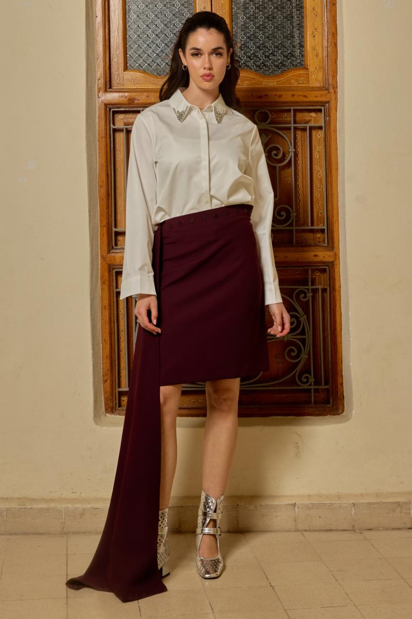 CROP GLITZ APEX SHIRT طول قصير، أكمام طويلة، حافة سفلية.