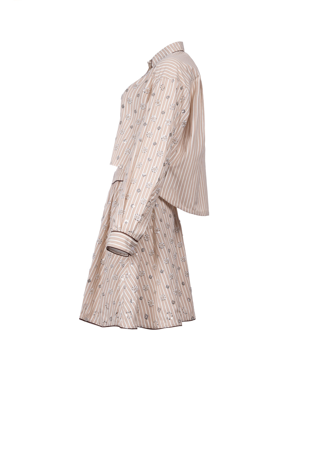PINSTRIPE BRODERIE SET طقم تطريز مخطط