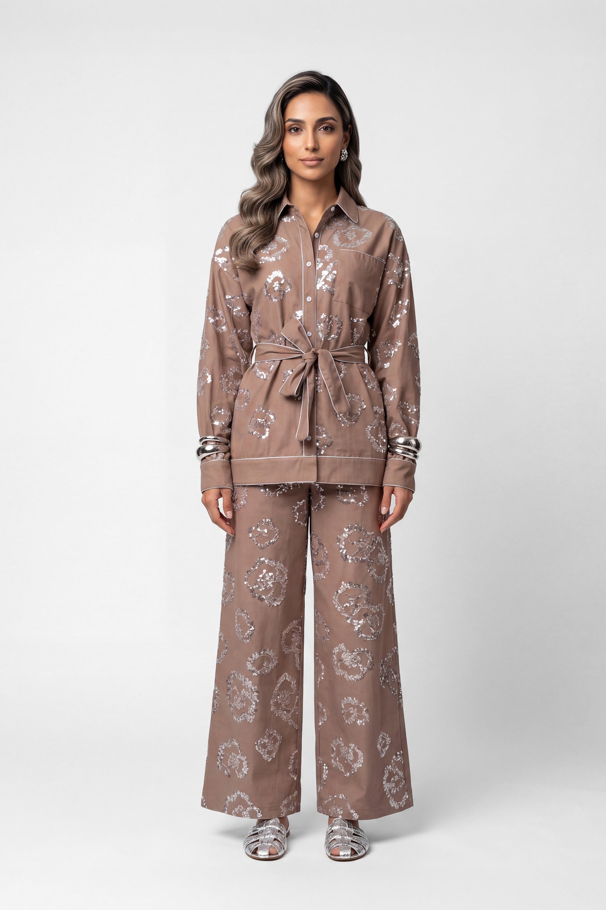 FLORA BRODERIE SET مجموعة تطريز فلورا